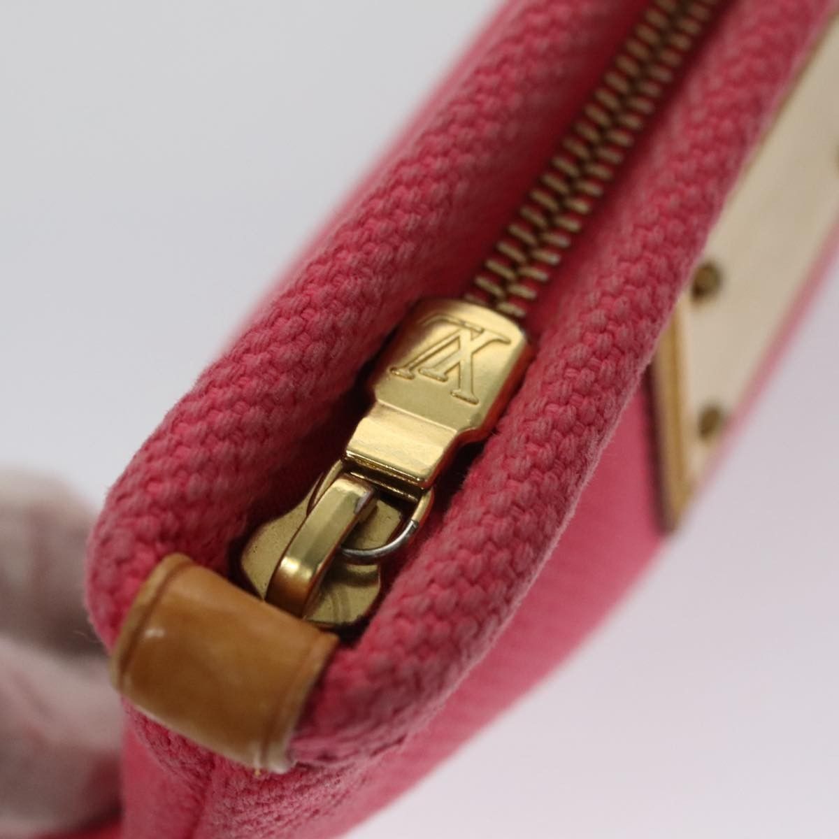 Louis Vuitton Louis Vuitton Antigua Pouch Canvas Size ONE SIZE - 13 Thumbnail