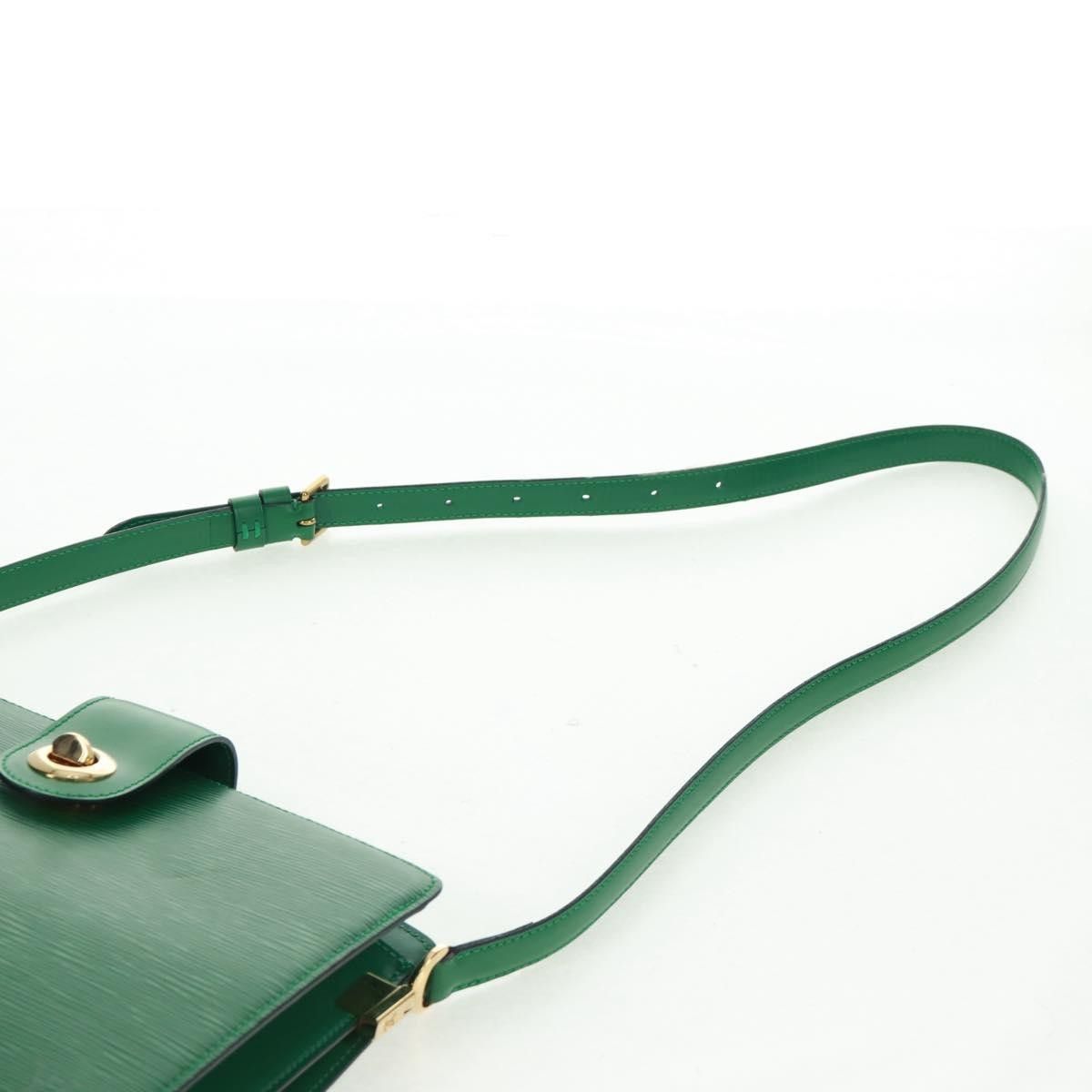 Louis Vuitton Louis Vuitton Capucines Epi Leather Size ONE SIZE - 23 Thumbnail
