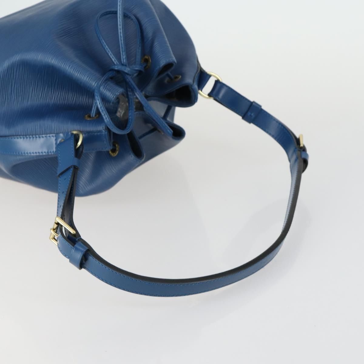 Louis Vuitton Louis Vuitton Petit Noe Epi Leather Size ONE SIZE - 8 Thumbnail