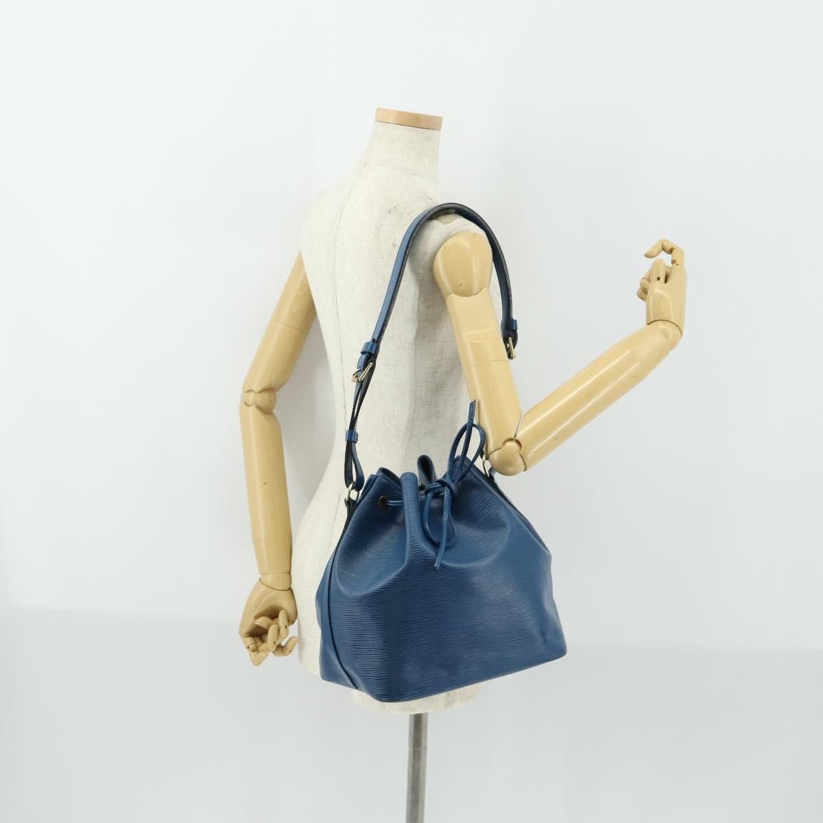 Louis Vuitton Louis Vuitton Petit Noe Epi Leather Size ONE SIZE - 15 Thumbnail