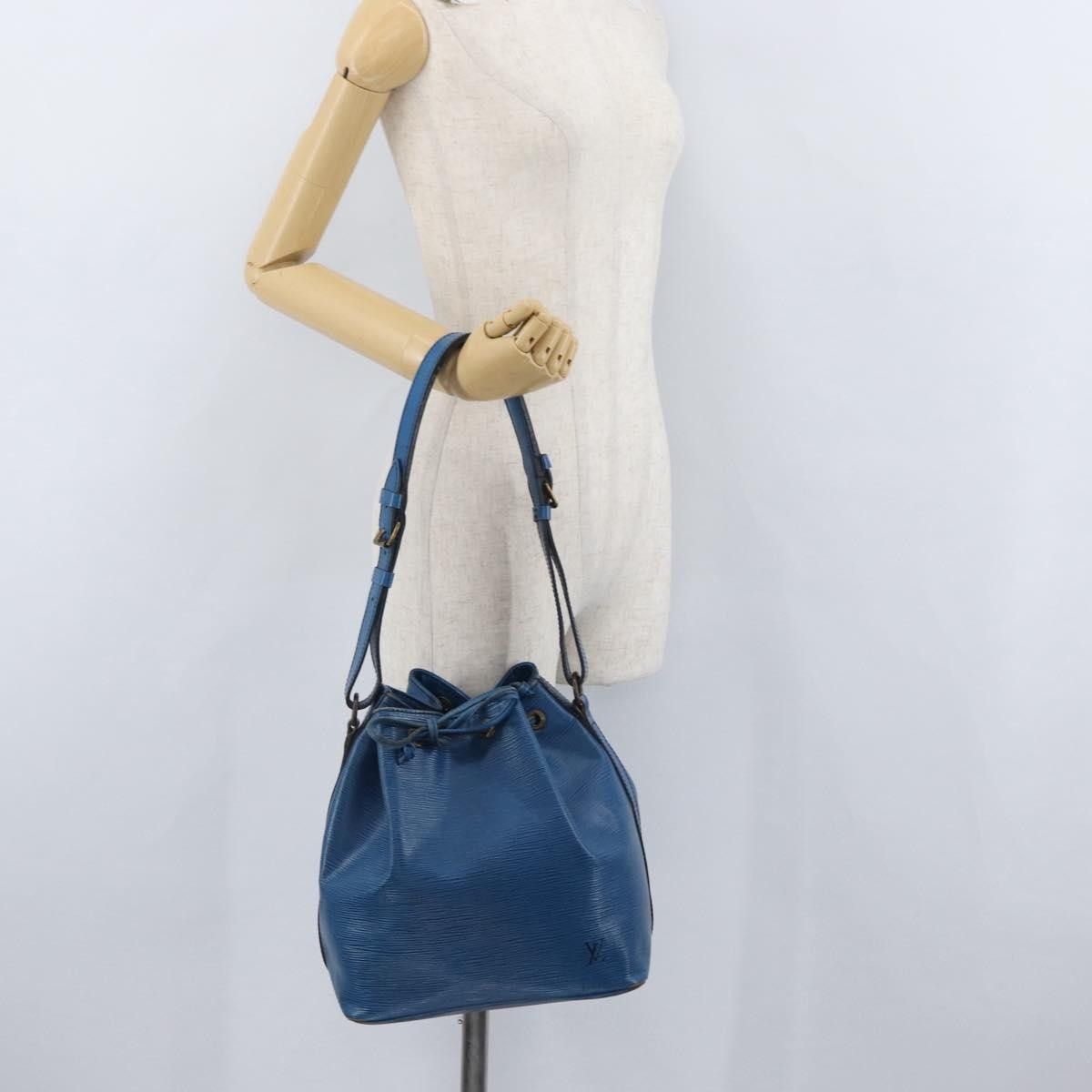 Louis Vuitton Louis Vuitton Petit Noe NM Epi Leather Size ONE SIZE - 14 Thumbnail
