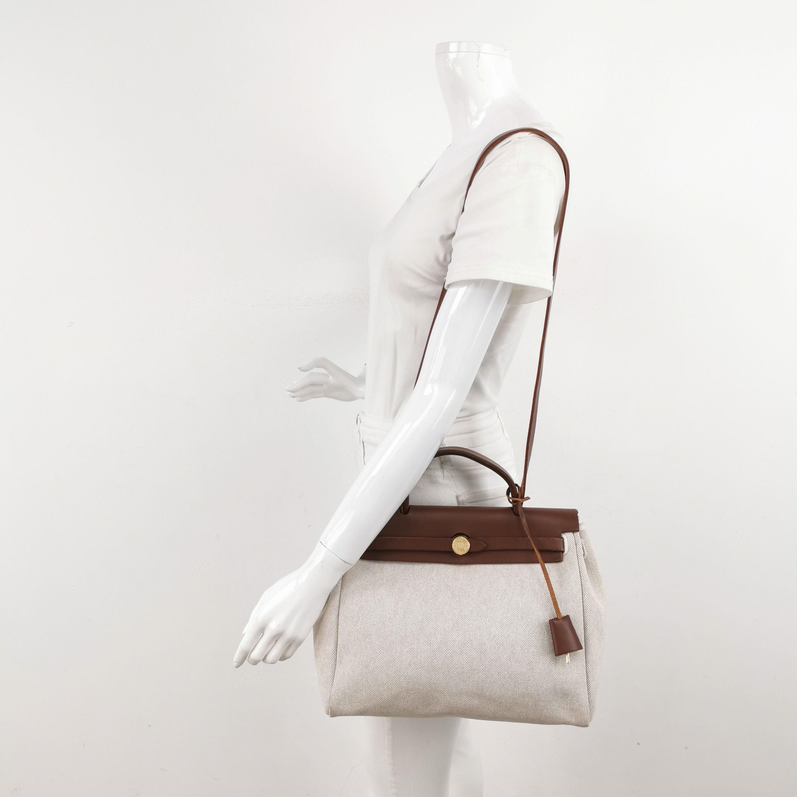 Hermes Hermes Women os Shoulder Bags Size ONE SIZE - 2 Thumbnail
