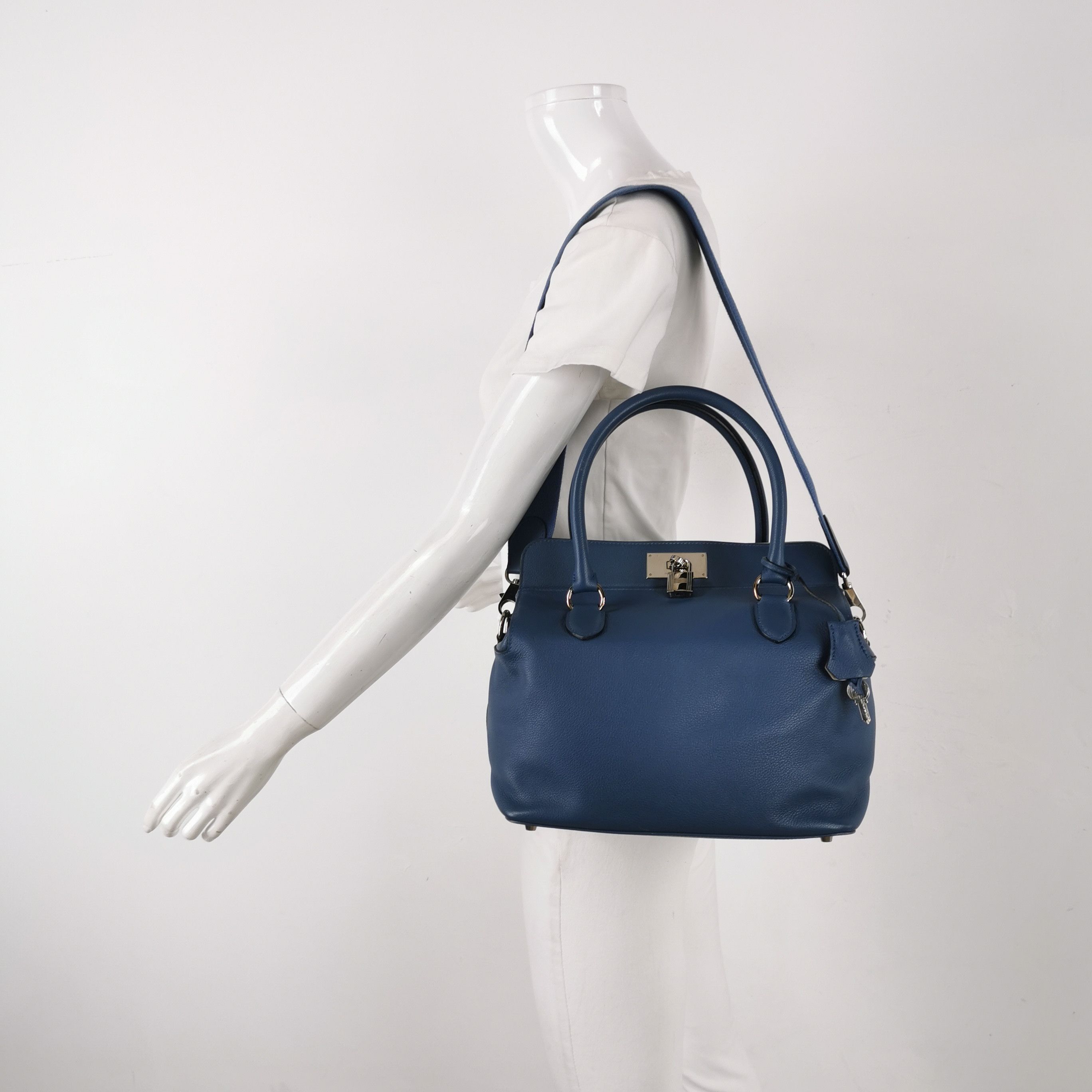 Hermes Hermes Women os Shoulder Bags Size ONE SIZE - 2 Thumbnail