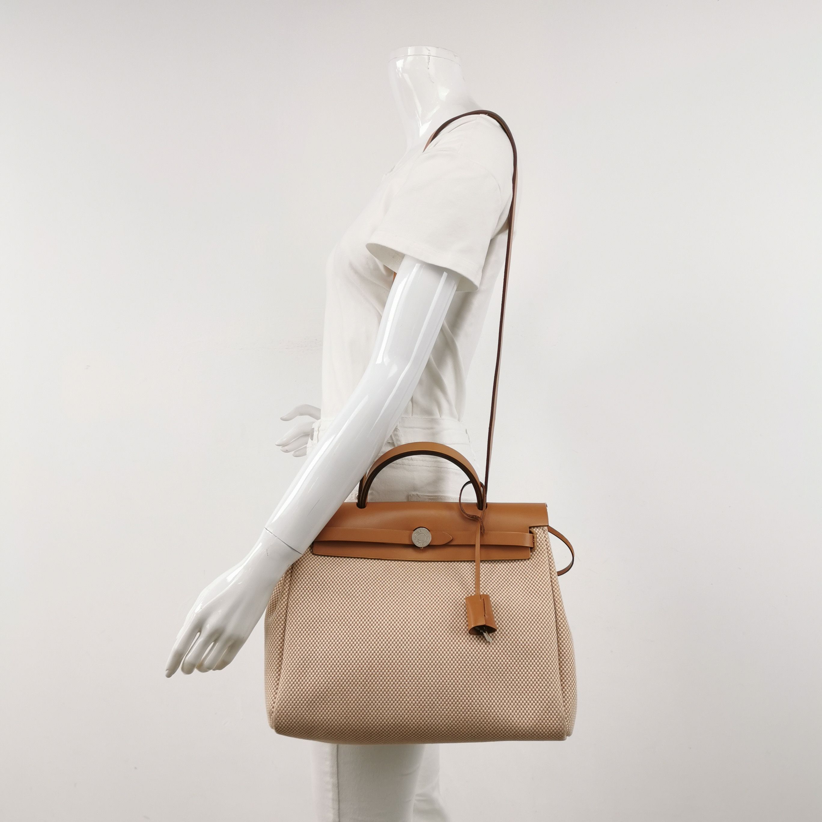 Hermes Hermes Women os Shoulder Bags Size ONE SIZE - 2 Thumbnail