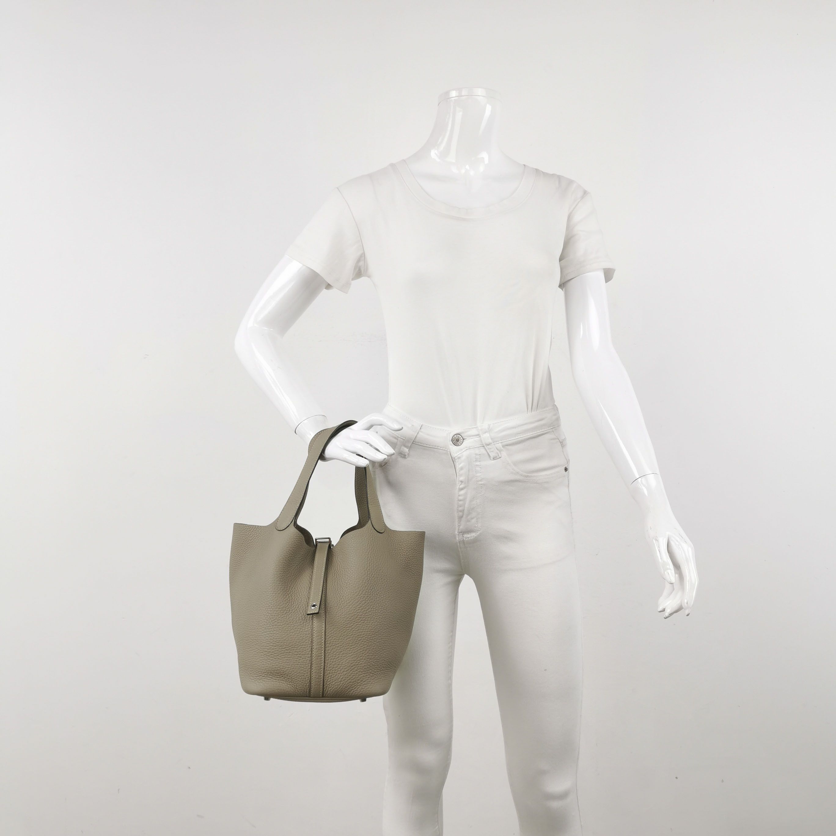 Hermes Hermes Women os Tote Bags Size ONE SIZE - 2 Thumbnail