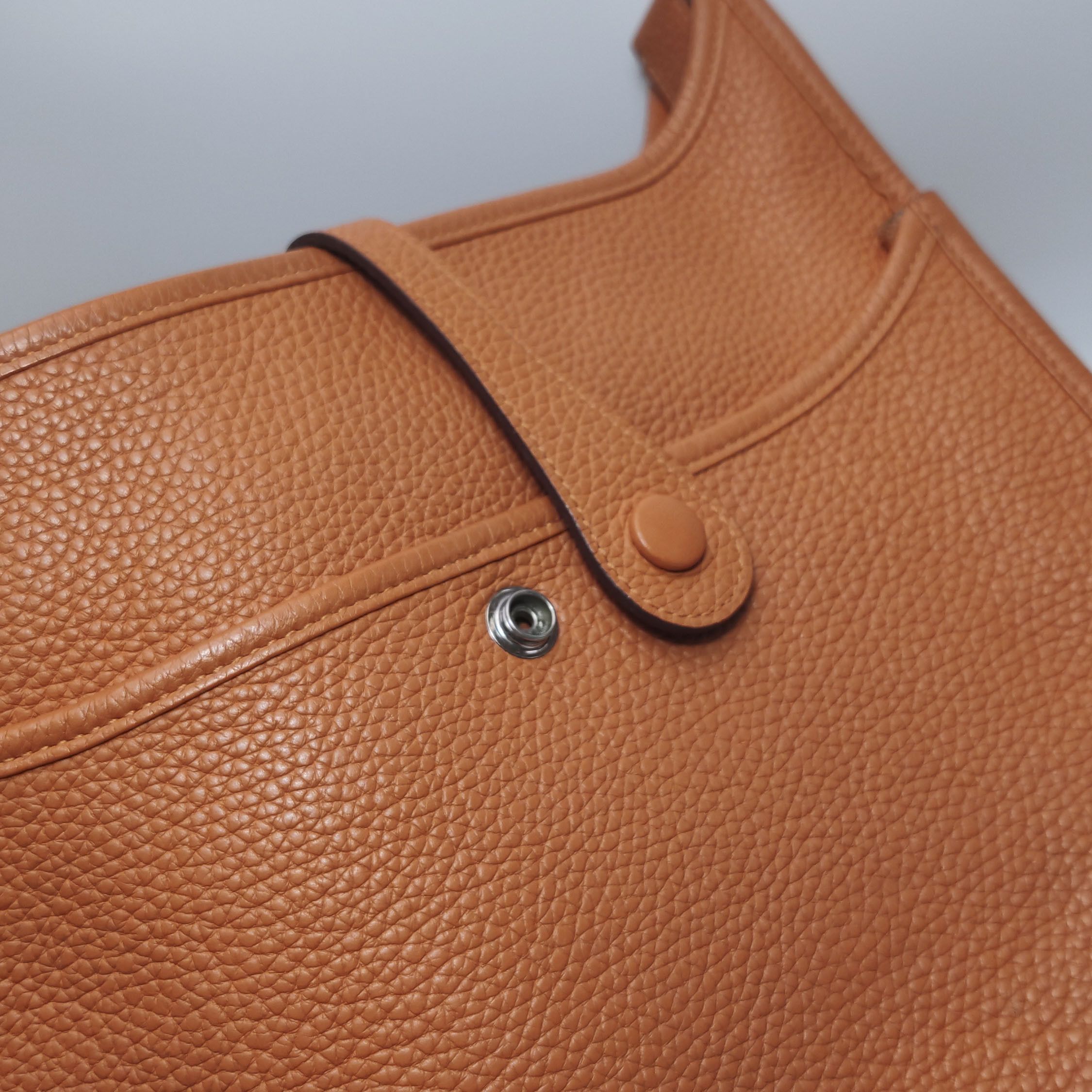 Hermes Hermes Women os Shoulder Bags Size ONE SIZE - 14 Thumbnail