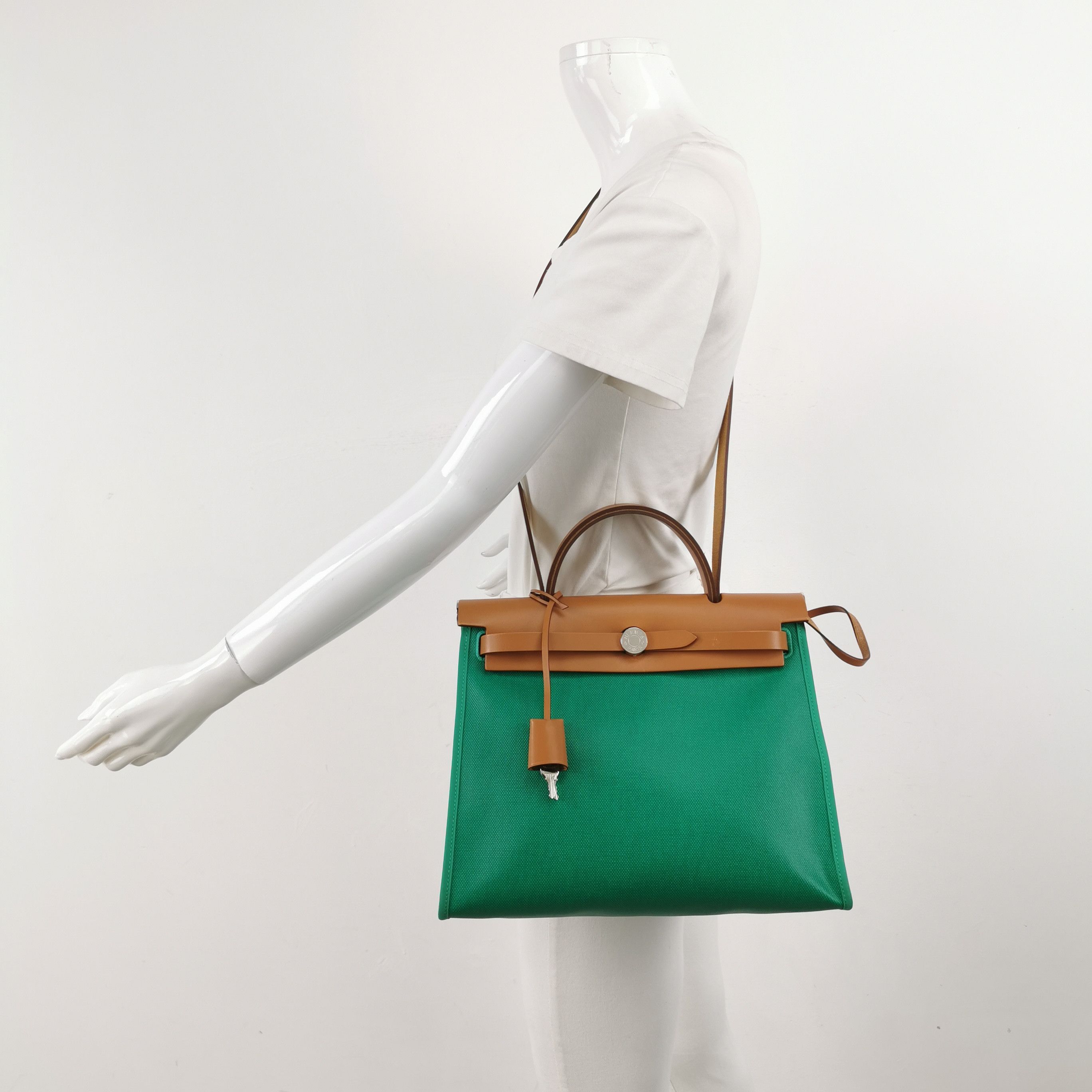 Hermes Hermes Women os Shoulder Bags Size ONE SIZE - 2 Thumbnail