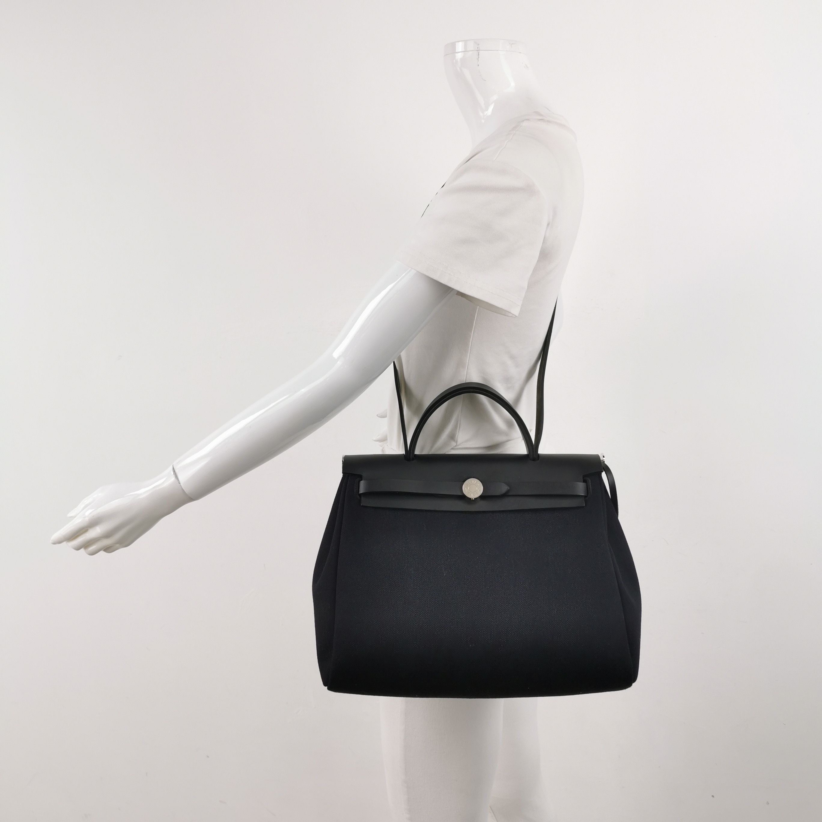 Hermes Hermes Women os Shoulder Bags Size ONE SIZE - 2 Thumbnail