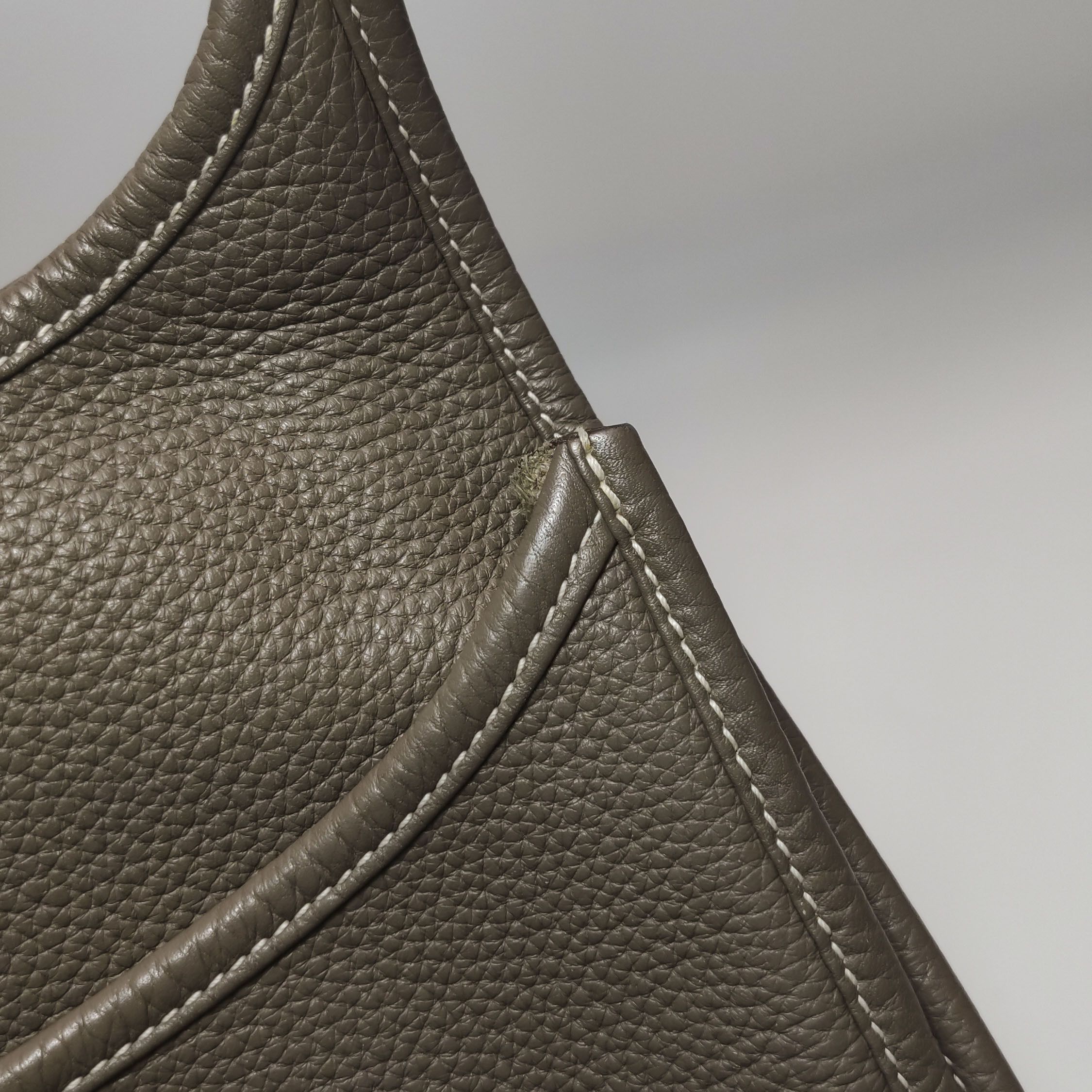 Hermes Hermes Women os Shoulder Bags Size ONE SIZE - 18 Thumbnail