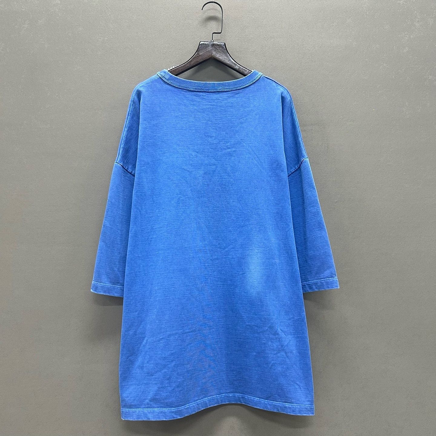 Louis Vuitton Louis Vuitton Reflective Logo T-Shirt Size L Size US L / EU 52-54 / 3 - 2 Thumbnail