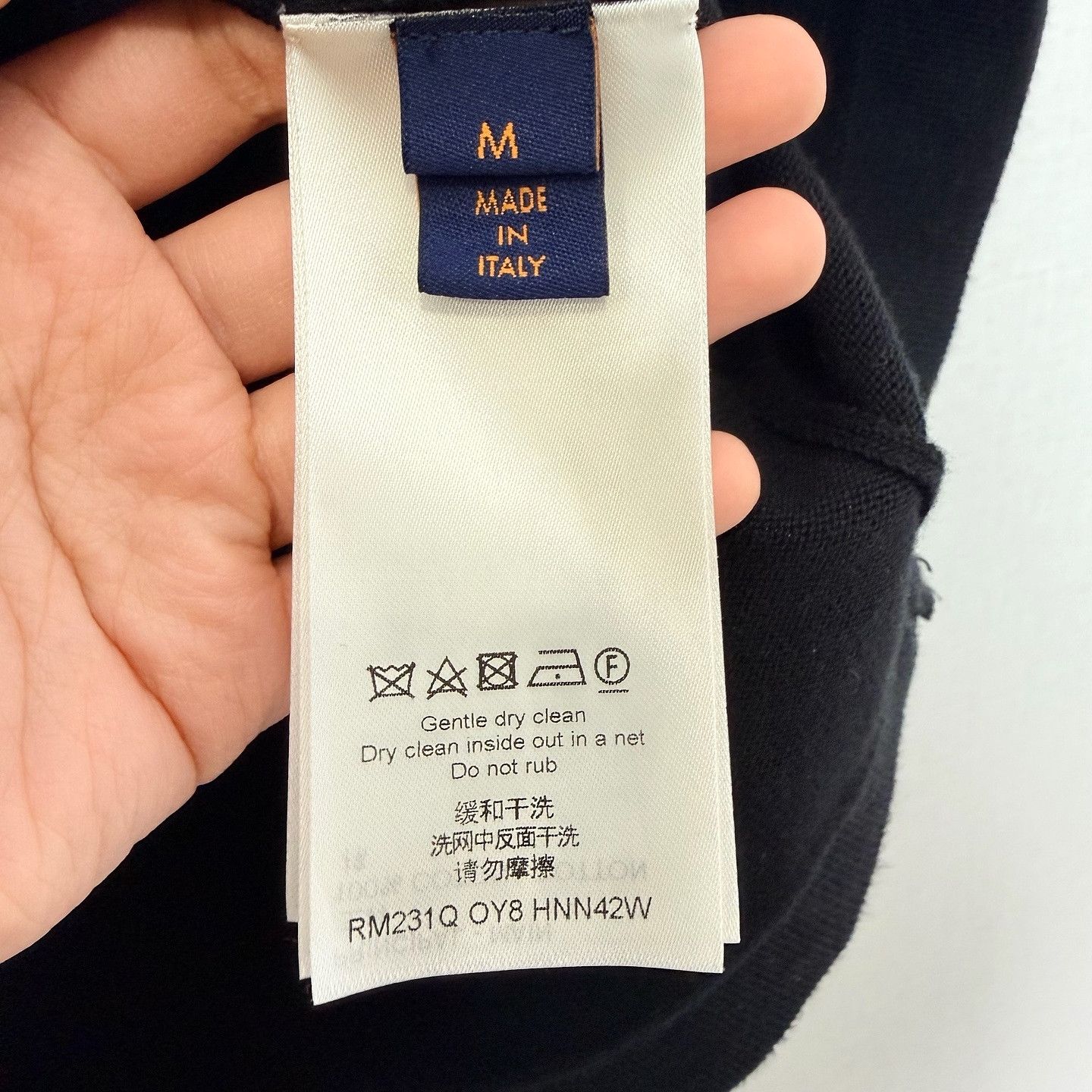 Louis Vuitton Louis Vuitton Logo Short Sleeve T-Shirt Size M Size US M / EU 48-50 / 2 - 4 Thumbnail
