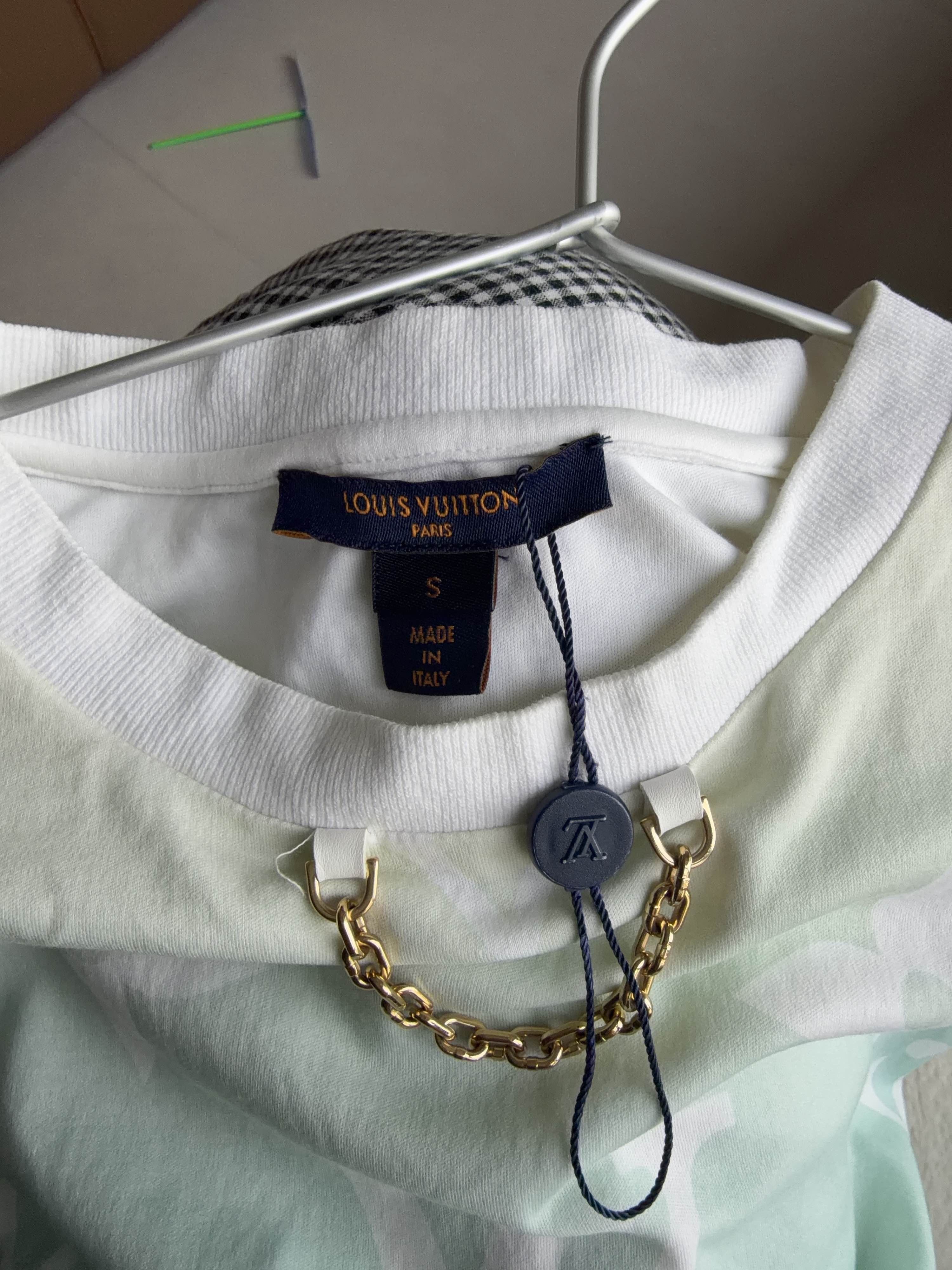 Louis Vuitton Louis Vuitton Ombre Monogram Chain T-Shirt Size S Size S / US 4 / IT 40 - 3 Thumbnail