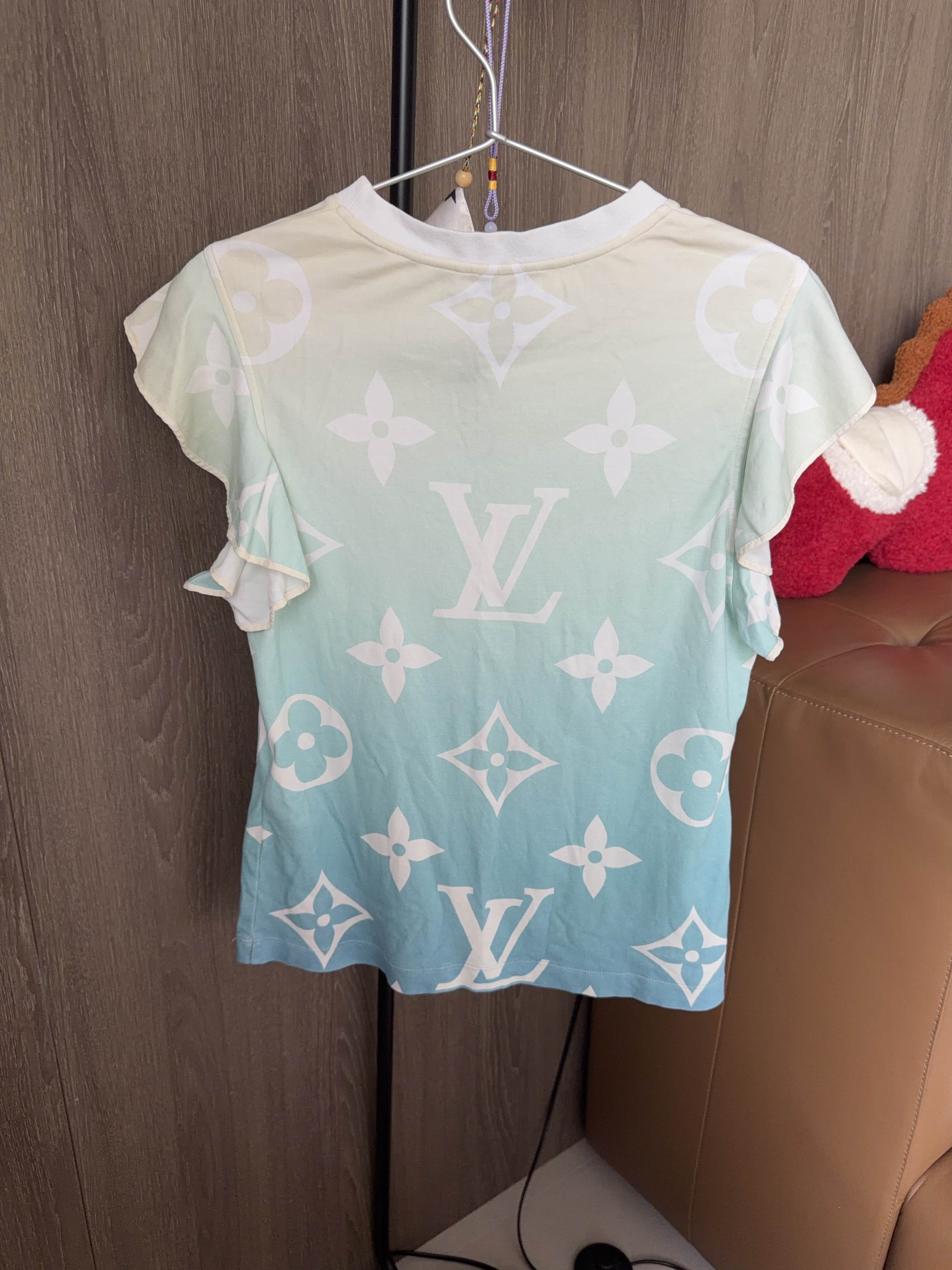 Louis Vuitton Louis Vuitton Ombre Monogram Chain T-Shirt Size S Size S / US 4 / IT 40 - 2 Thumbnail