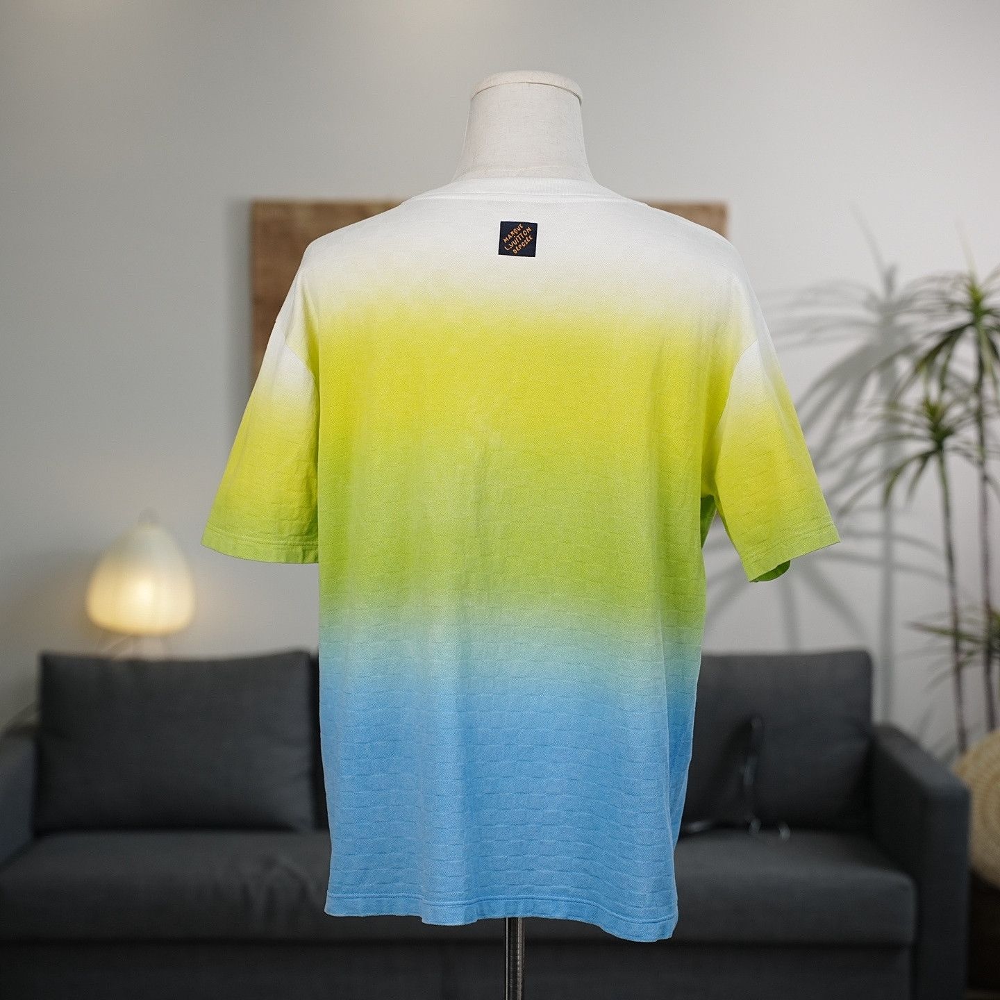 Louis Vuitton Louis Vuitton Gradient Cotton T-Shirt XXL Size US XXL / EU 58 / 5 - 2 Thumbnail