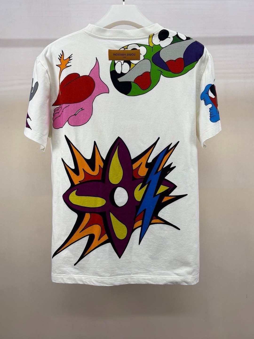 Louis Vuitton Louis Vuitton Cartoon Graphic T-Shirt Size XS Size US XS / EU 42 / 0 - 2 Thumbnail