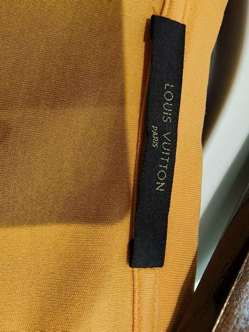Louis Vuitton Louis Vuitton Damier Pocket T-Shirt Size XL Size US XL / EU 56 / 4 - 3 Thumbnail