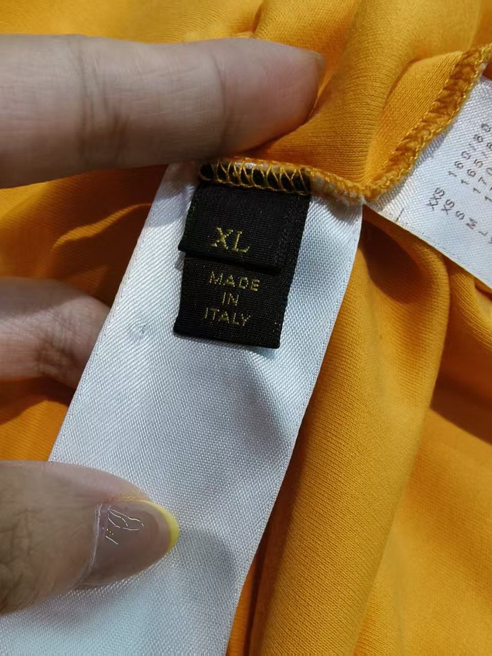 Louis Vuitton Louis Vuitton Damier Pocket T-Shirt Size XL Size US XL / EU 56 / 4 - 4 Thumbnail