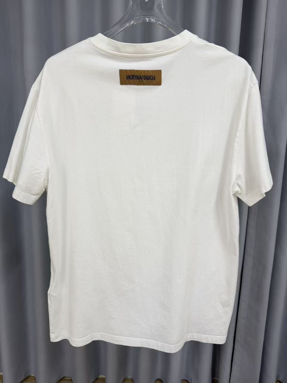 Louis Vuitton Louis Vuitton Dragon Pixel T-Shirt Size L Size US L / EU 52-54 / 3 - 2 Thumbnail