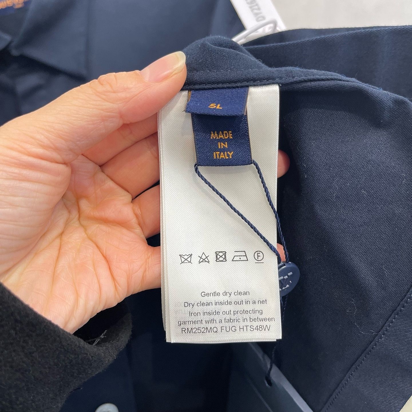 Louis Vuitton Louis Vuitton Monogram Pocket Shirt Size XXL Size US XXL / EU 58 / 5 - 4 Thumbnail