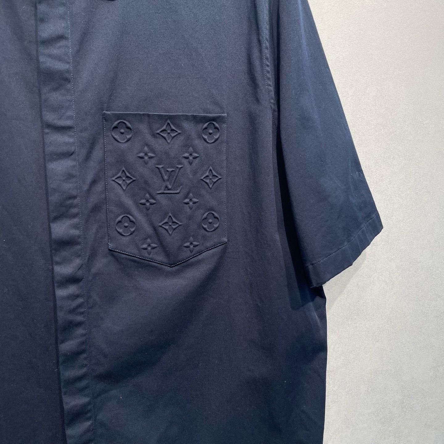 Louis Vuitton Louis Vuitton Monogram Pocket Shirt Size XXL Size US XXL / EU 58 / 5 - 6 Thumbnail