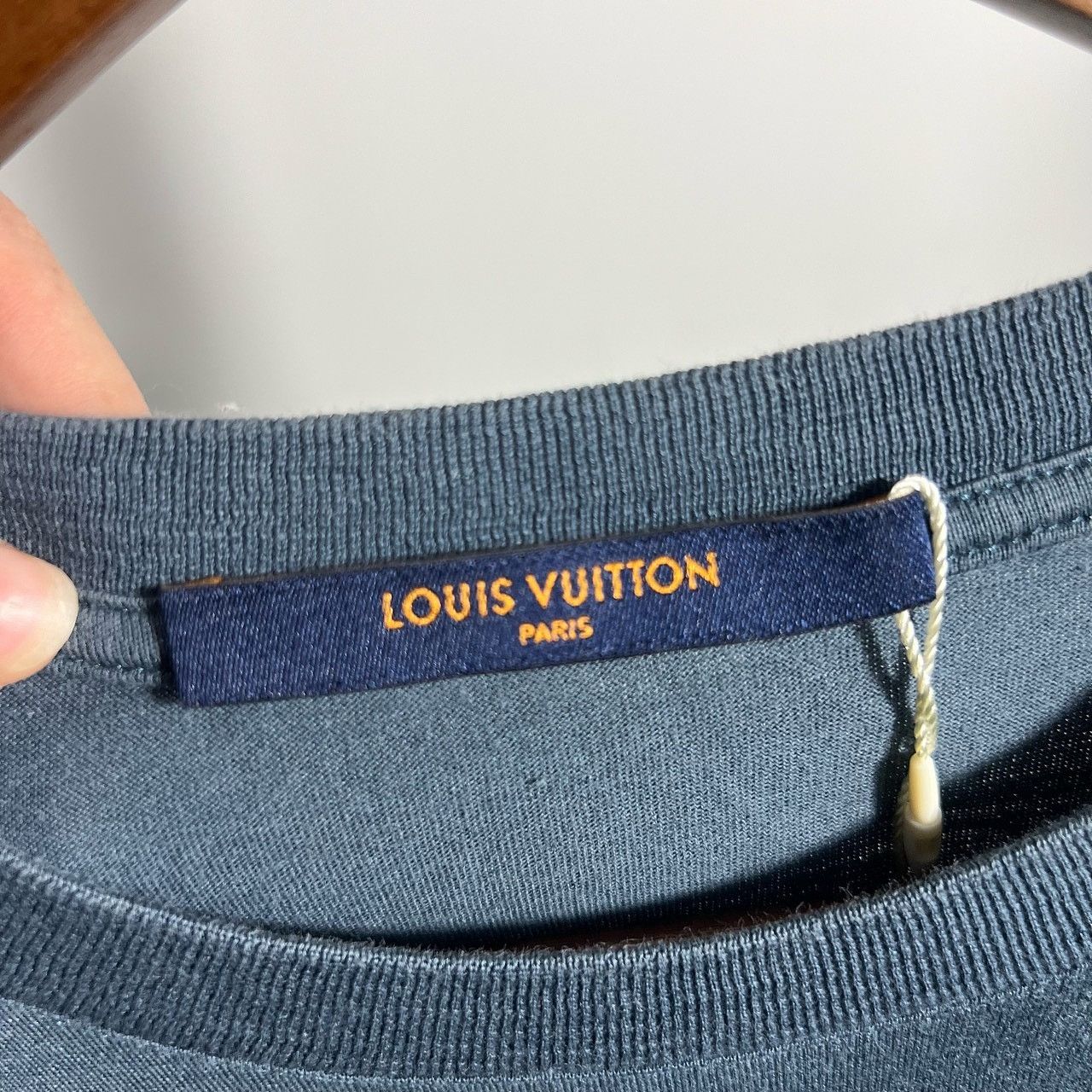 Louis Vuitton Louis Vuitton LV Logo Embroidery T-Shirt Size XS Size US XS / EU 42 / 0 - 3 Thumbnail