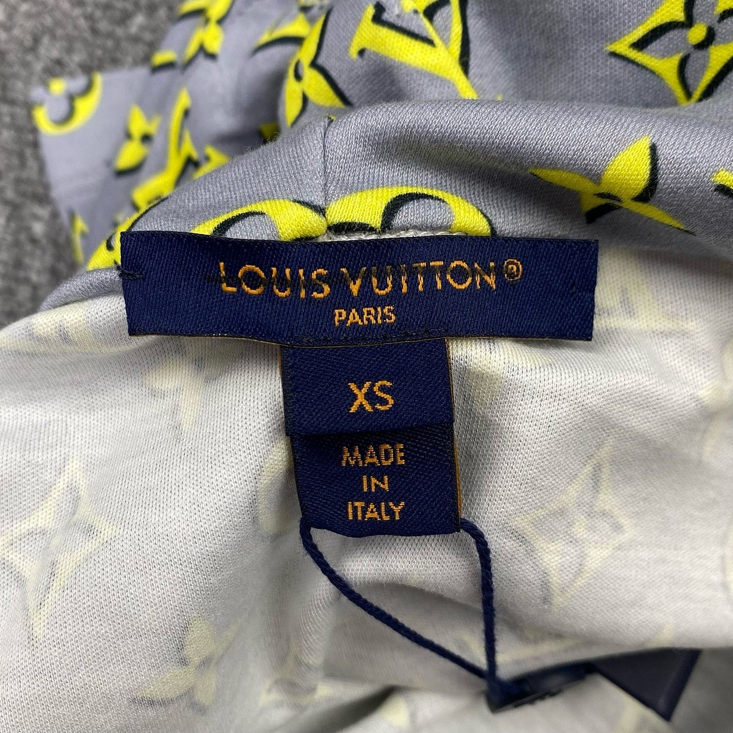 Louis Vuitton Louis Vuitton Monogram Logo Hooded T-Shirt XS Size XS / US 0-2 / IT 36-38 - 3 Thumbnail