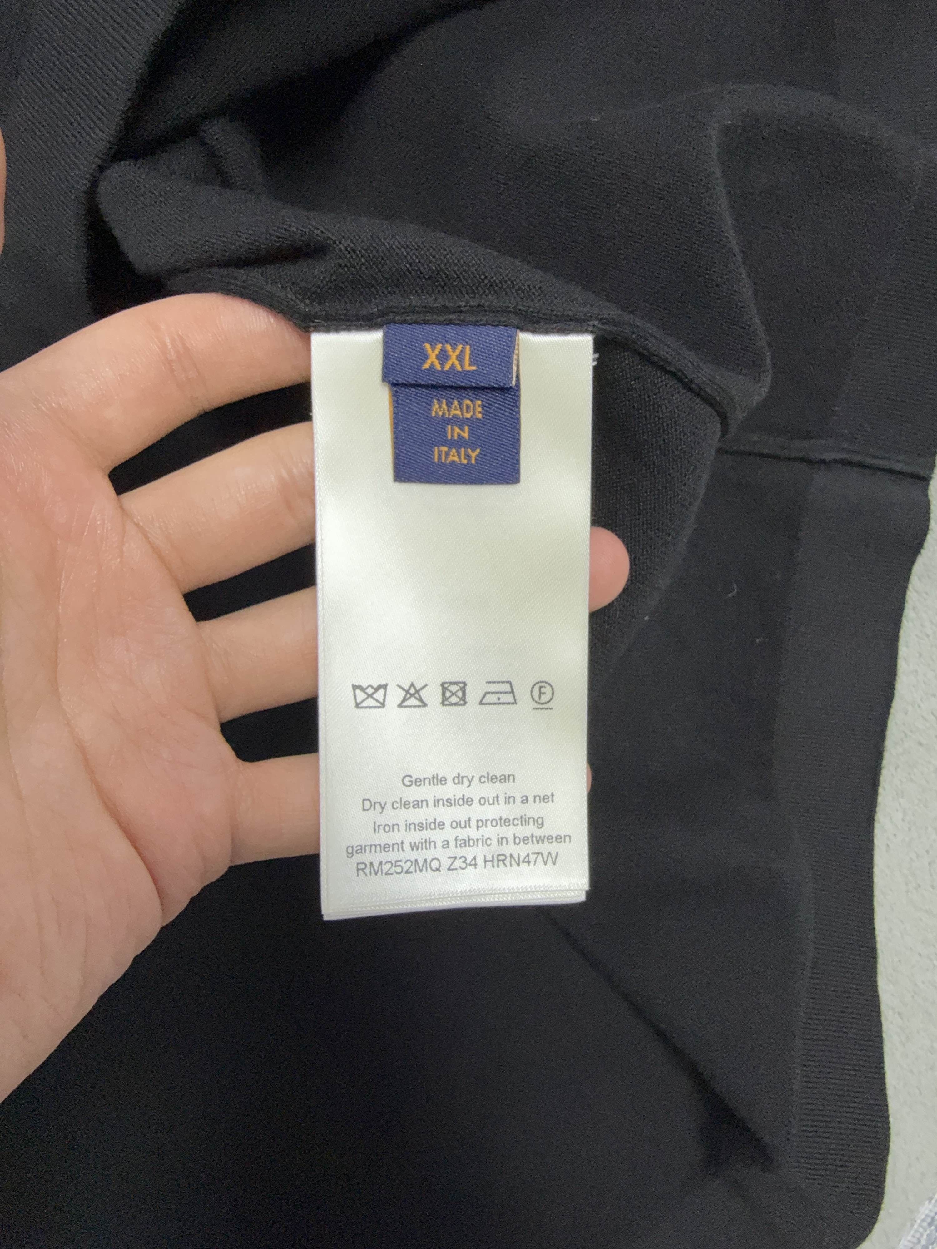 Louis Vuitton Louis Vuitton Logo Print T-Shirt Size XXL Size US XXL / EU 58 / 5 - 4 Thumbnail