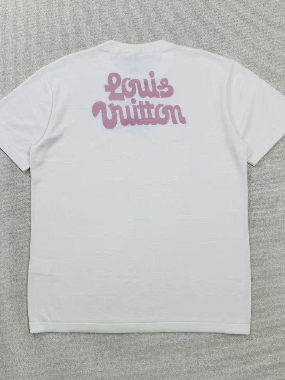 Louis Vuitton Louis Vuitton x Tyler Flower Print T-Shirt Size L Size US L / EU 52-54 / 3 - 2 Thumbnail