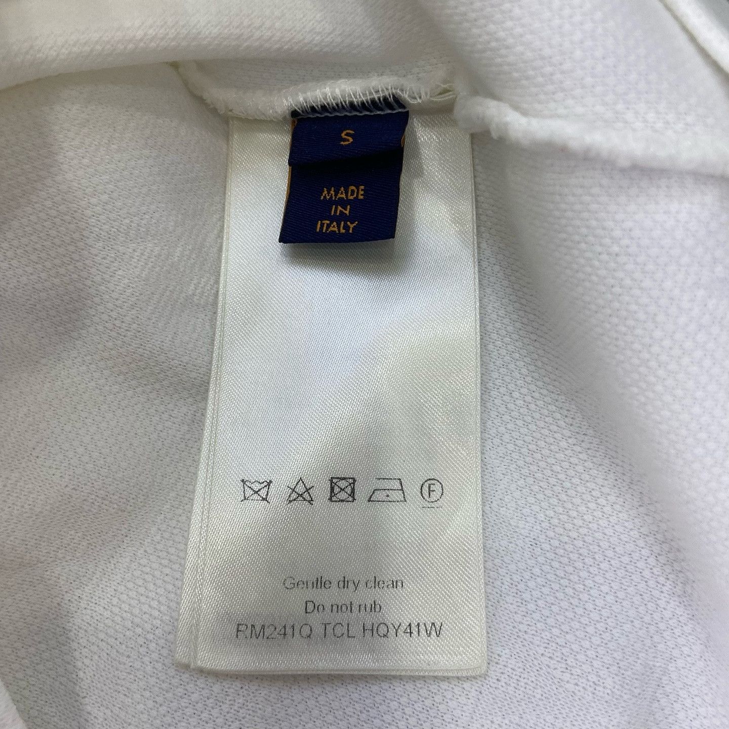 Louis Vuitton Louis Vuitton Monogram Pocket T-Shirt Size S Size US S / EU 44-46 / 1 - 4 Thumbnail
