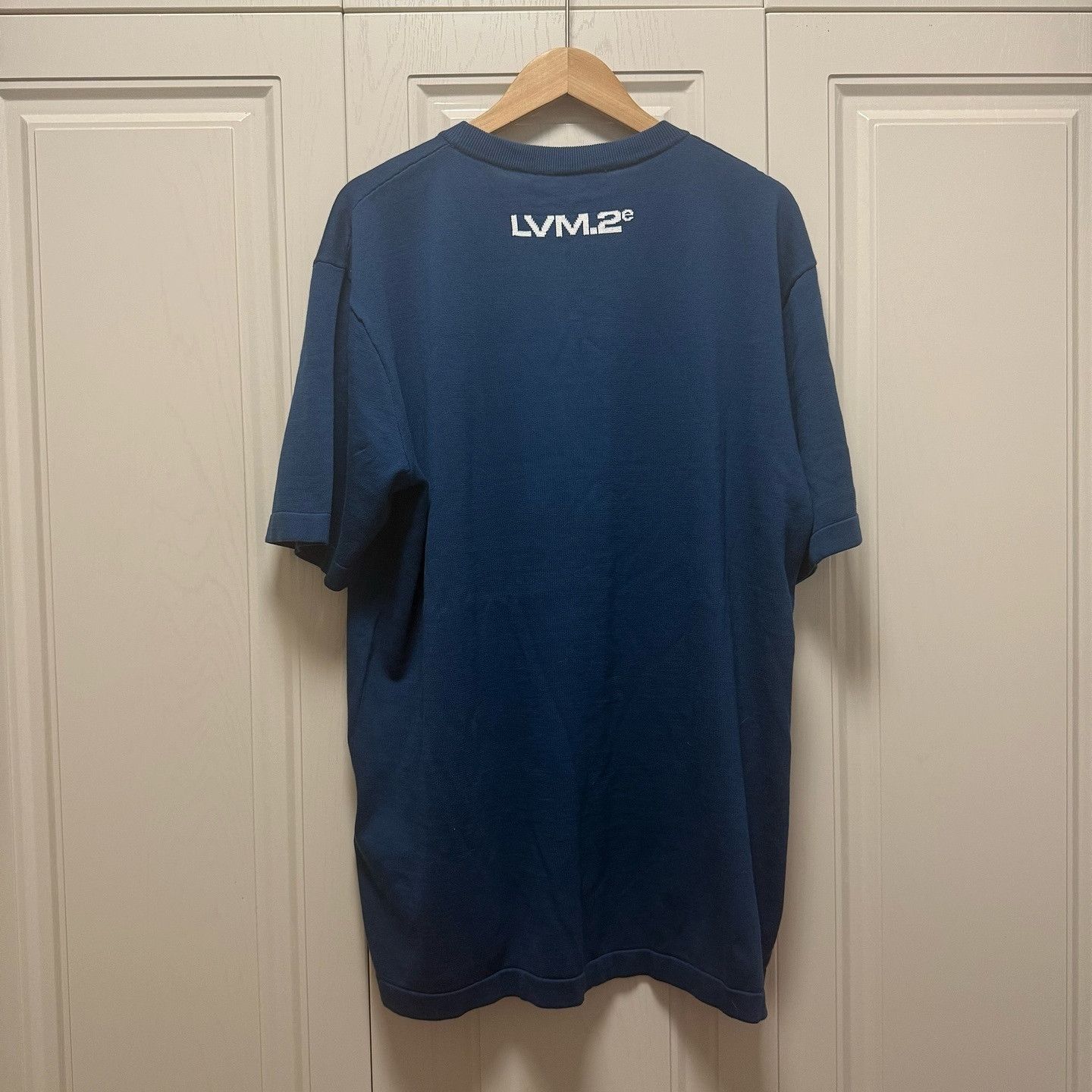 Louis Vuitton Louis Vuitton Logo Graphic T-Shirt Blue Size XL Size US XL / EU 56 / 4 - 2 Thumbnail
