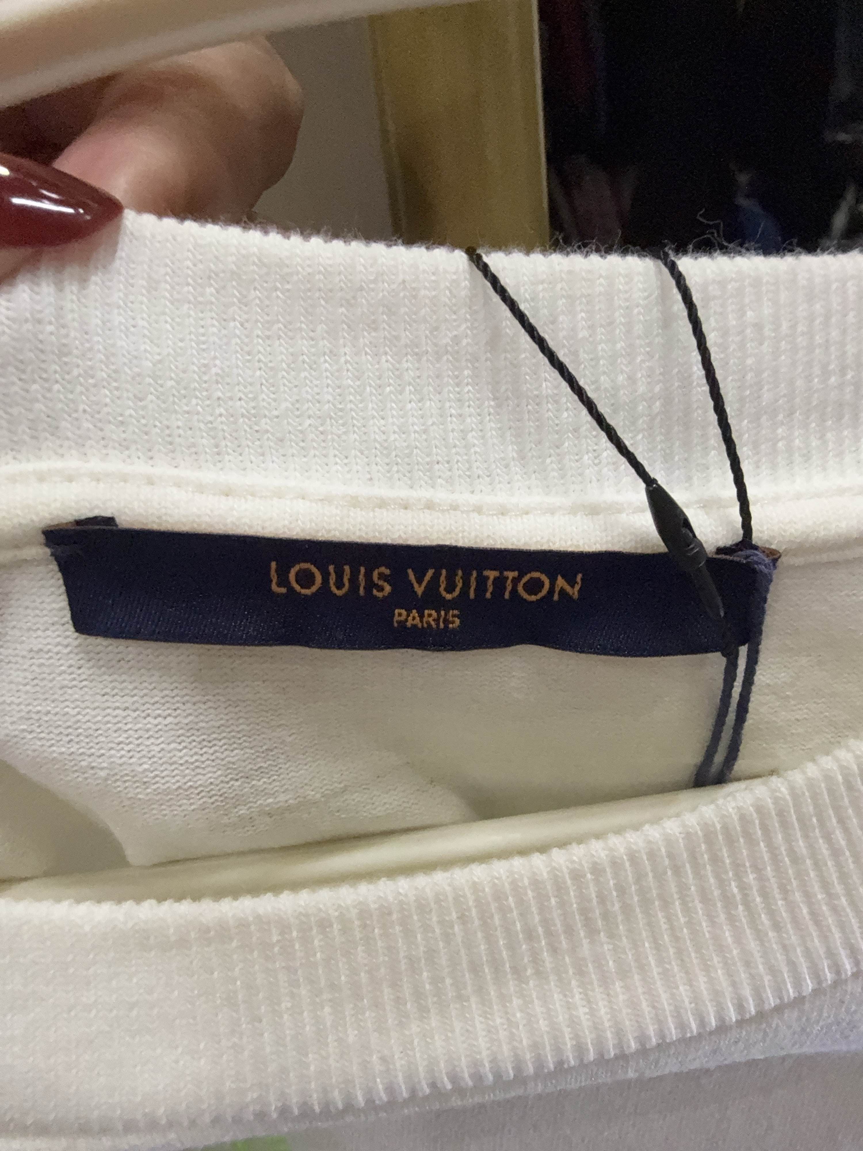 Louis Vuitton Louis Vuitton Neon Logo Embroidery T-Shirt XXL Size US XXL / EU 58 / 5 - 3 Thumbnail