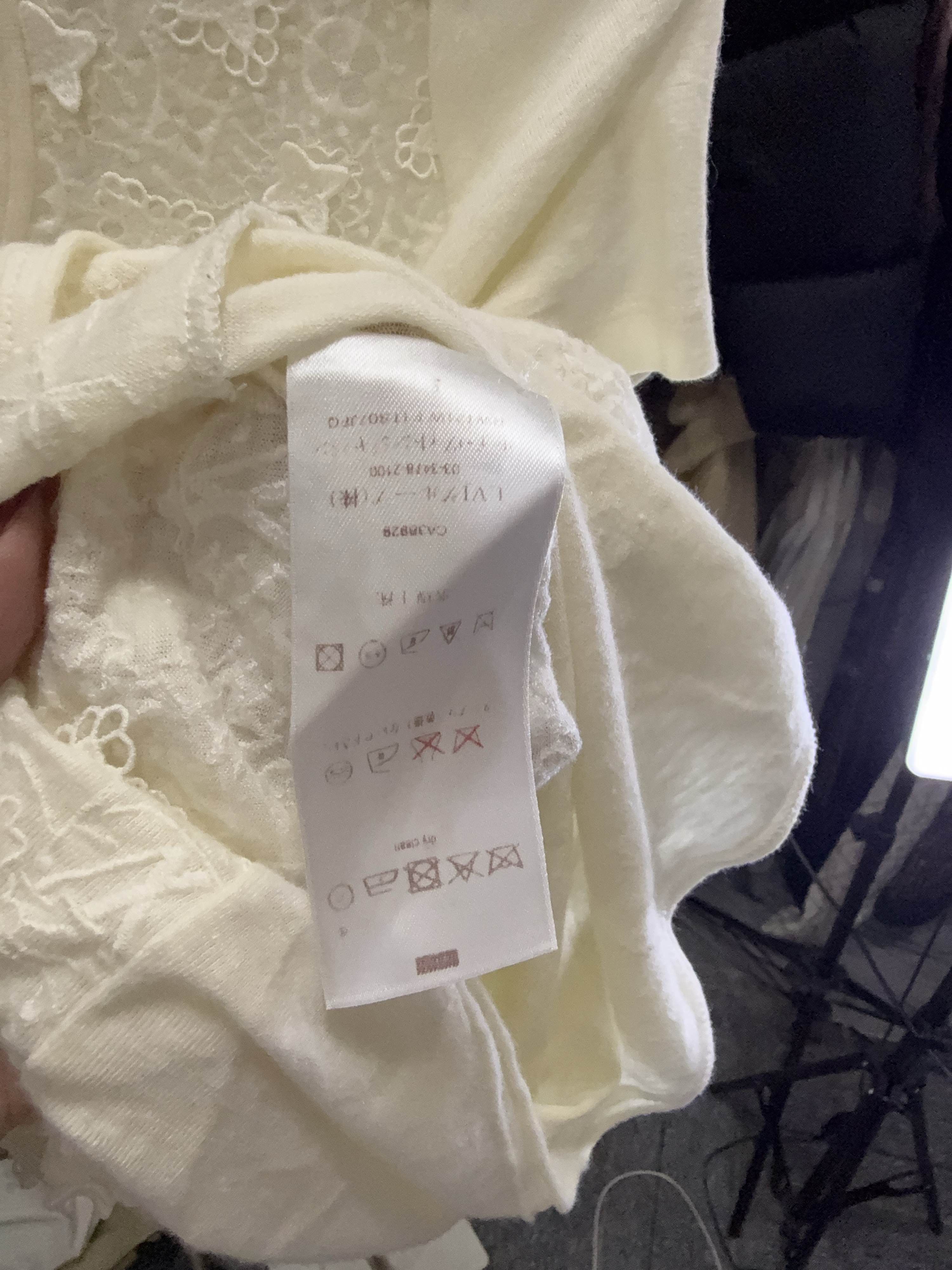 Louis Vuitton Louis Vuitton Monogram Lace T-Shirt Size XS Size XS / US 0-2 / IT 36-38 - 4 Thumbnail
