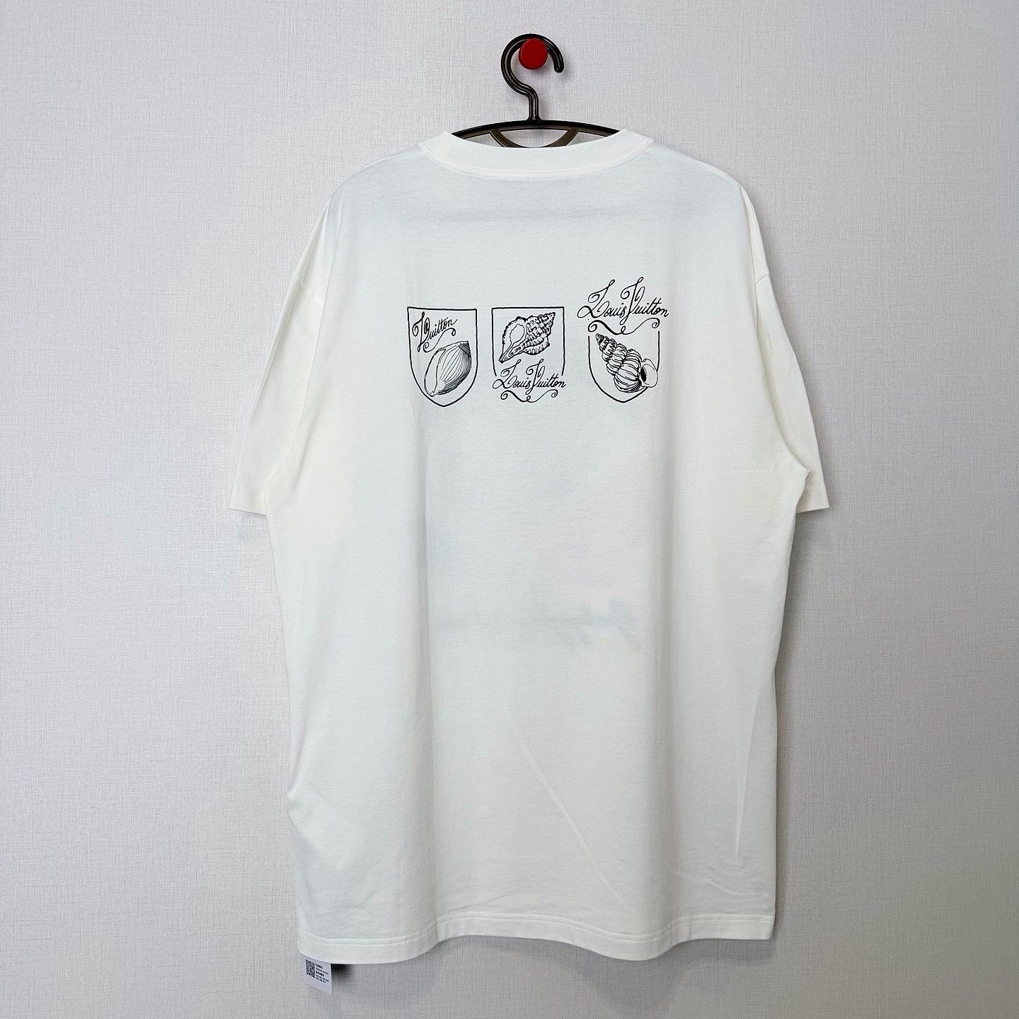 Louis Vuitton Louis Vuitton Seashell Print T-Shirt Size S Size US S / EU 44-46 / 1 - 2 Thumbnail