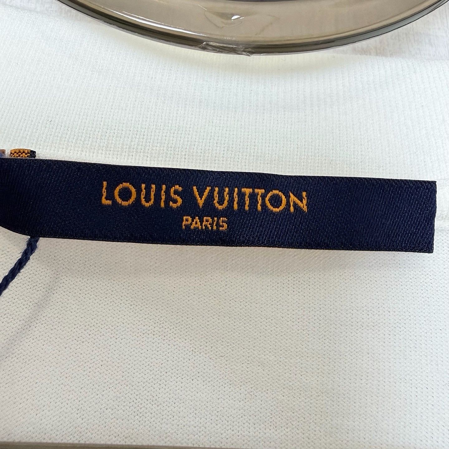 Louis Vuitton Louis Vuitton Seashell Print T-Shirt Size S Size US S / EU 44-46 / 1 - 3 Thumbnail