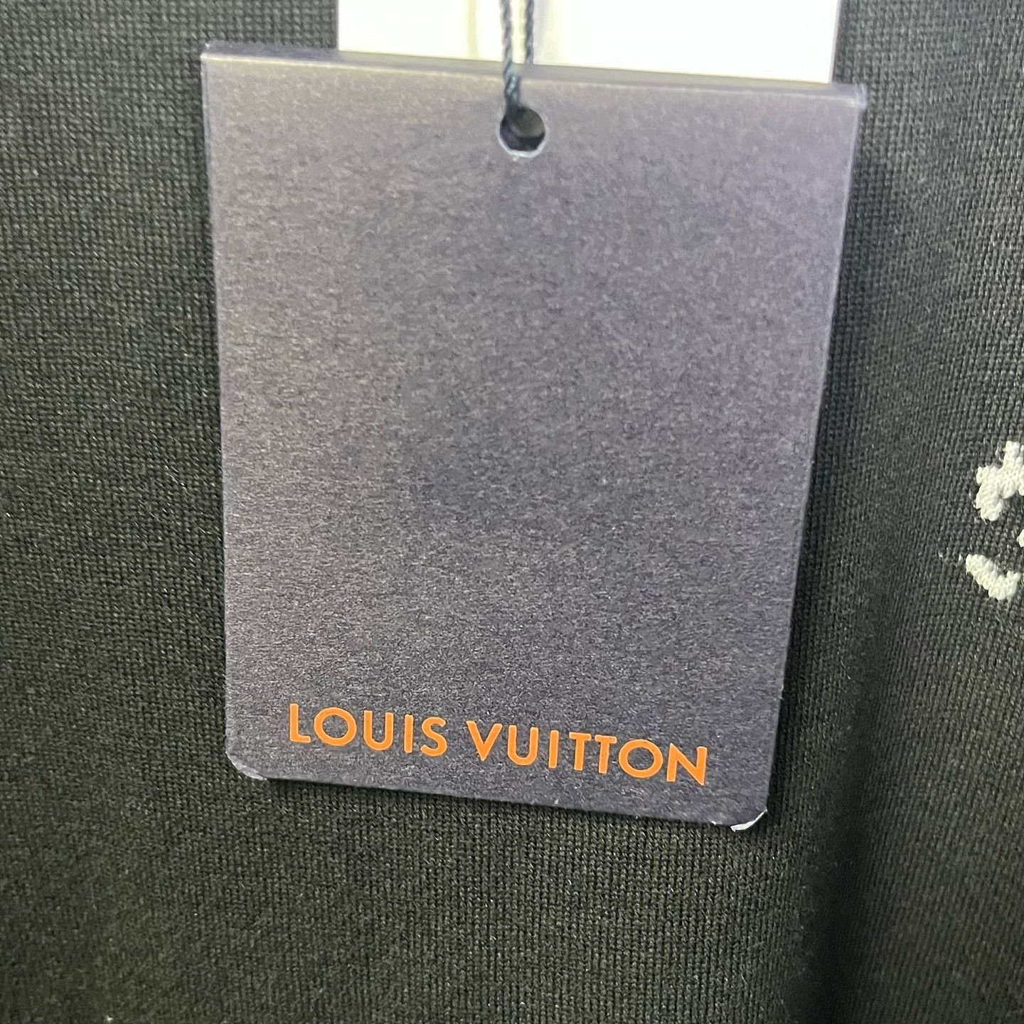 Louis Vuitton Louis Vuitton Logo T-Shirt Size XXL Size US XXL / EU 58 / 5 - 5 Thumbnail