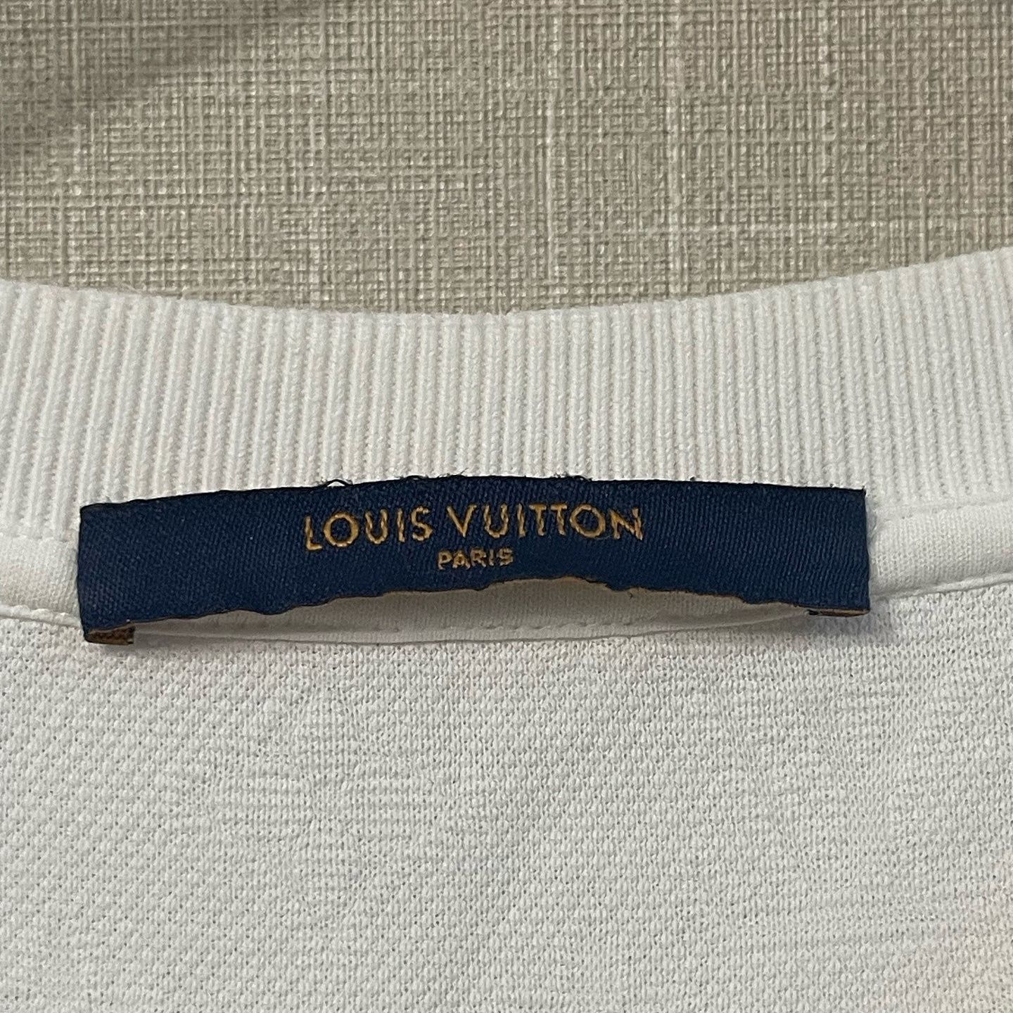Louis Vuitton Louis Vuitton Monogram Texture Pocket T-Shirt Size XXL Size US XXL / EU 58 / 5 - 3 Thumbnail