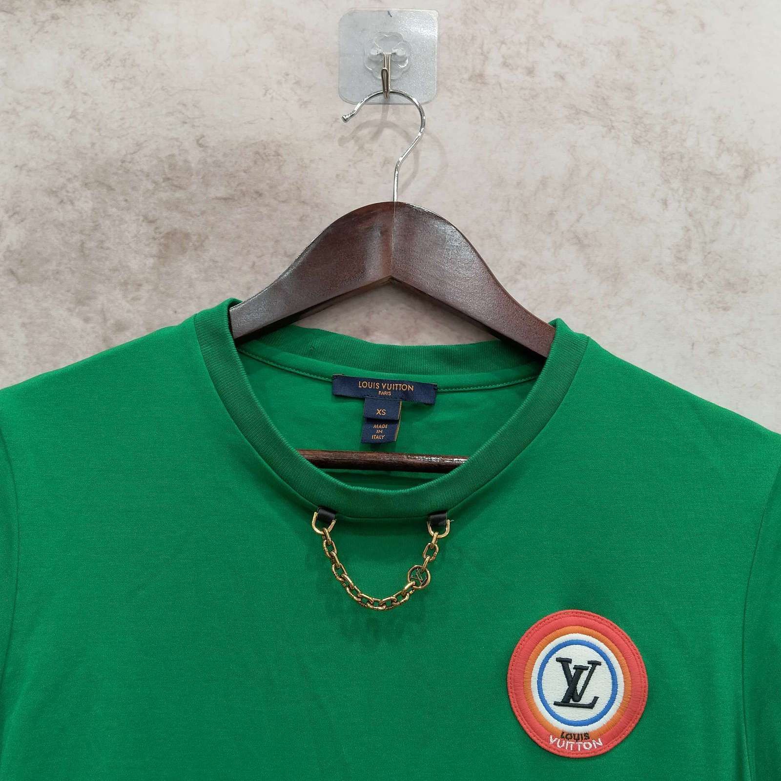 Louis Vuitton Louis Vuitton Chain Logo Patch T-Shirt Size XS Size XS / US 0-2 / IT 36-38 - 6 Thumbnail
