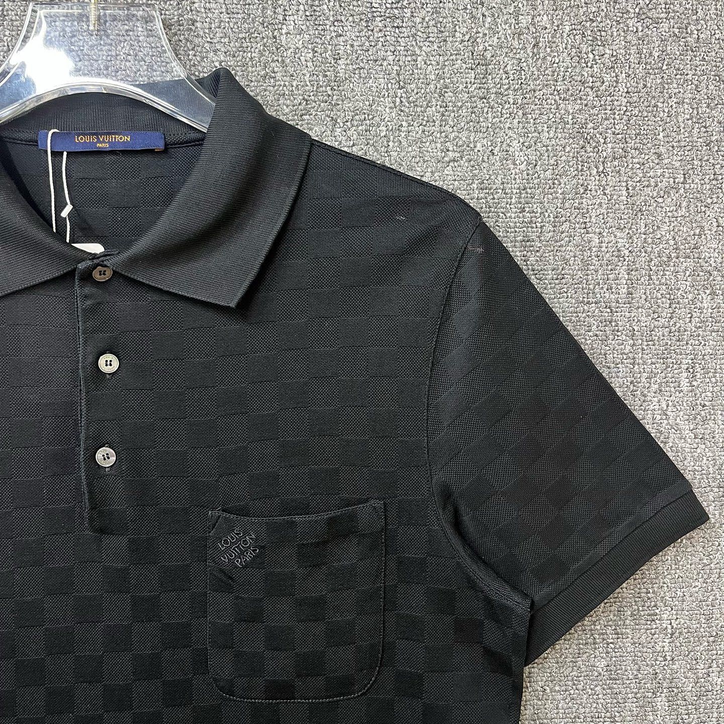 Louis Vuitton Louis Vuitton Damier Check Polo Shirt Size M Size US M / EU 48-50 / 2 - 3 Thumbnail