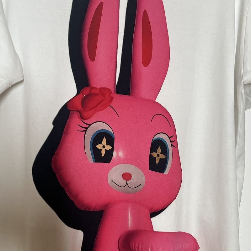 Louis Vuitton Louis Vuitton Rabbit Print T-Shirt Size L Size L / US 10 / IT 46 - 5 Thumbnail