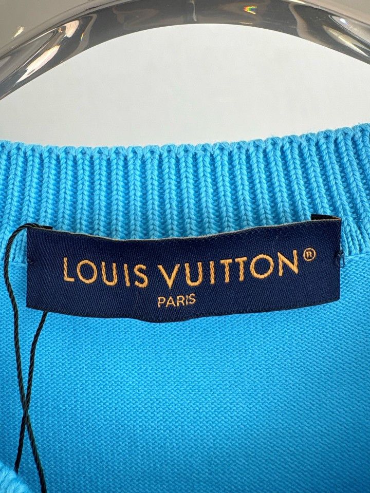 Louis Vuitton Louis Vuitton Logo Embroidered Knit T-Shirt Size XL Size US XL / EU 56 / 4 - 3 Thumbnail