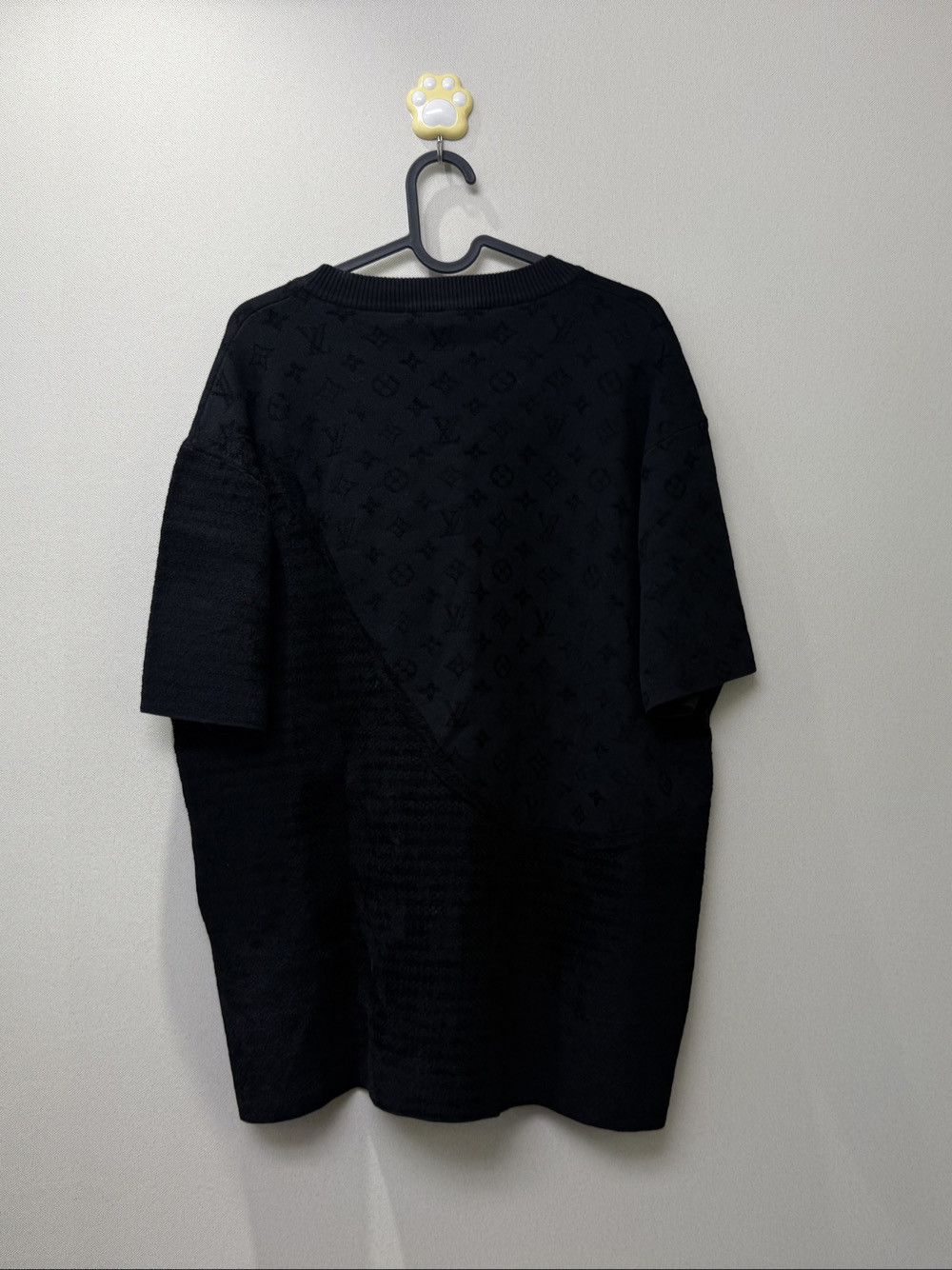 Louis Vuitton Louis Vuitton Monogram Short Sleeve Knit T-Shirt Size XL Size US XL / EU 56 / 4 - 2 Thumbnail