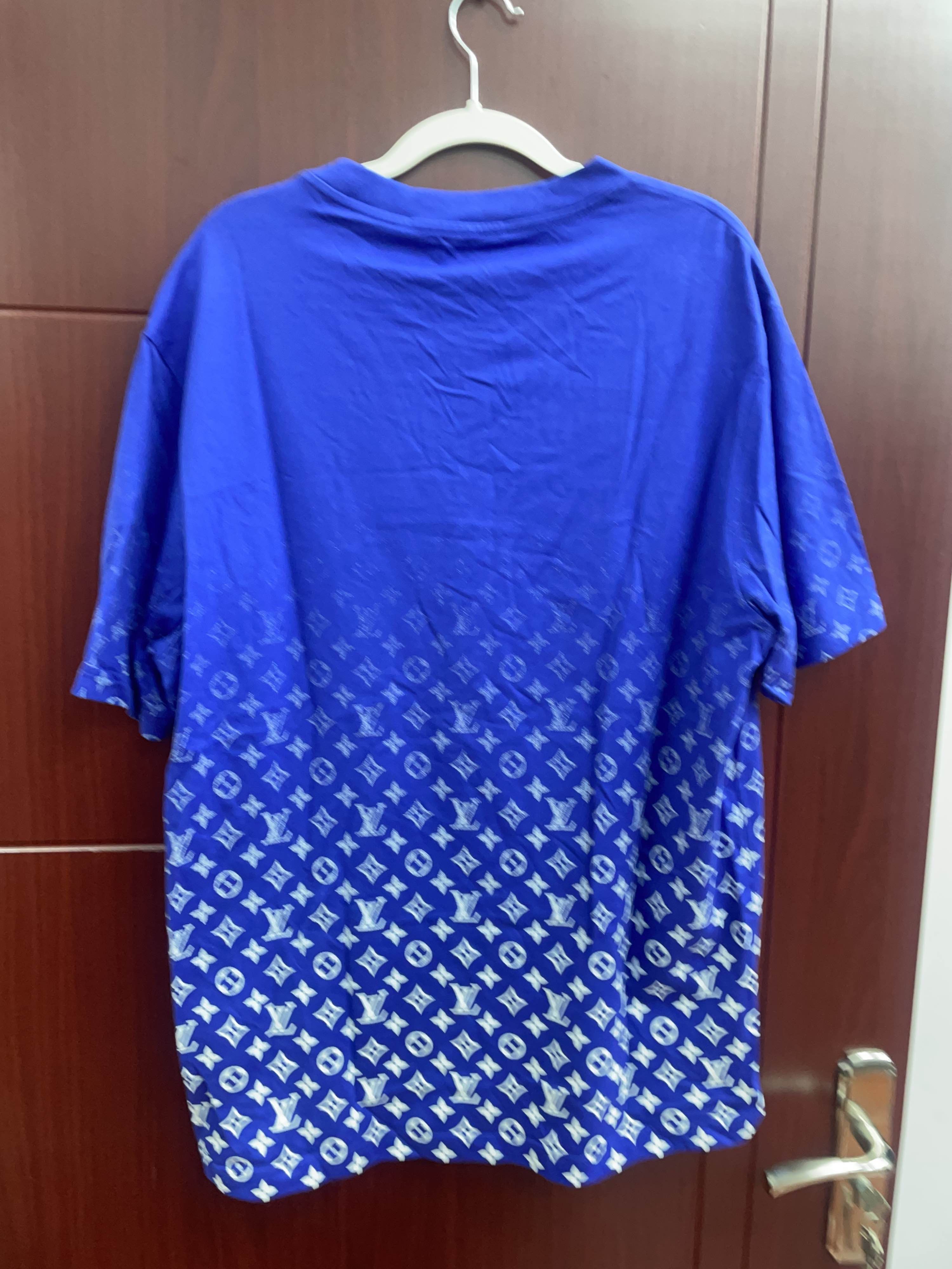 Louis Vuitton Louis Vuitton Monogram Gradient T-Shirt Size XXL Size US XXL / EU 58 / 5 - 2 Thumbnail
