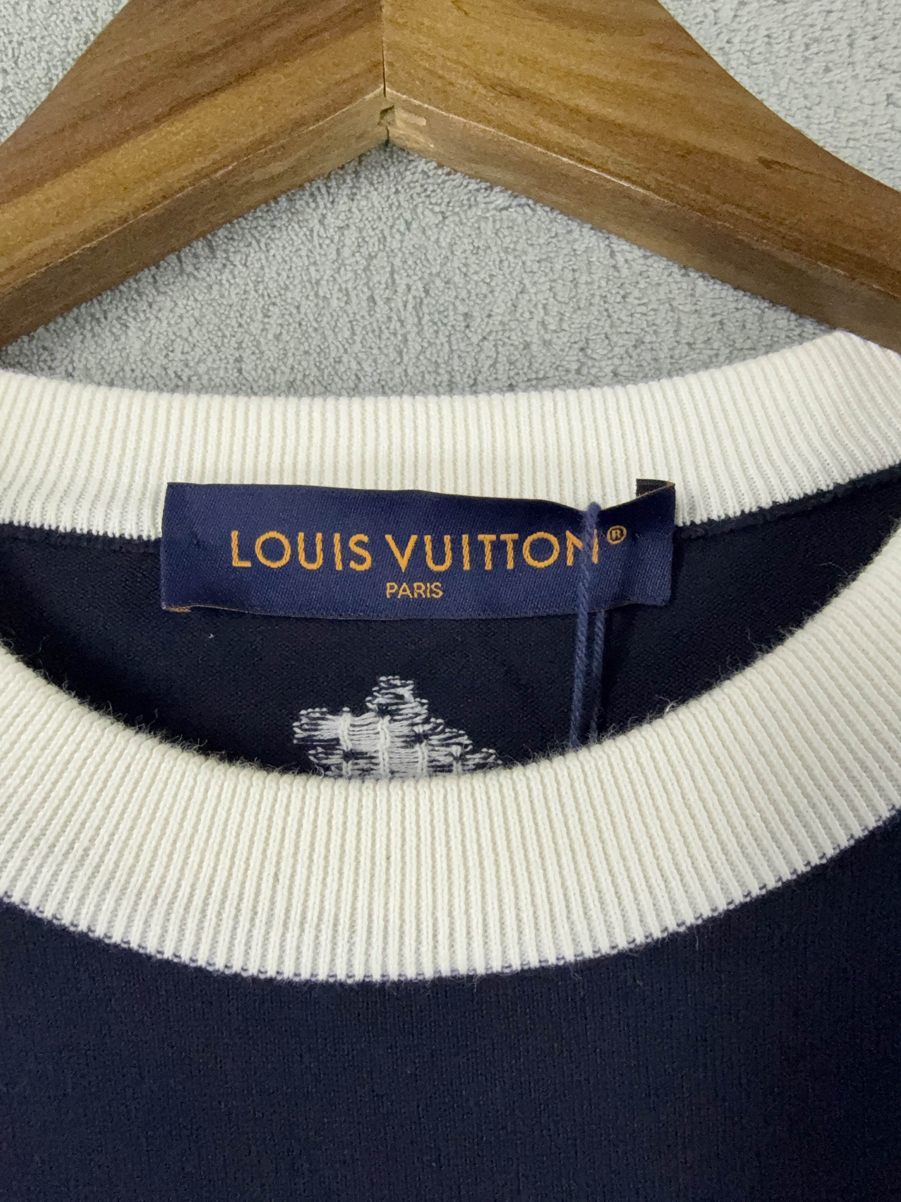 Louis Vuitton Louis Vuitton Floral T-Shirt Size M Size US M / EU 48-50 / 2 - 3 Thumbnail