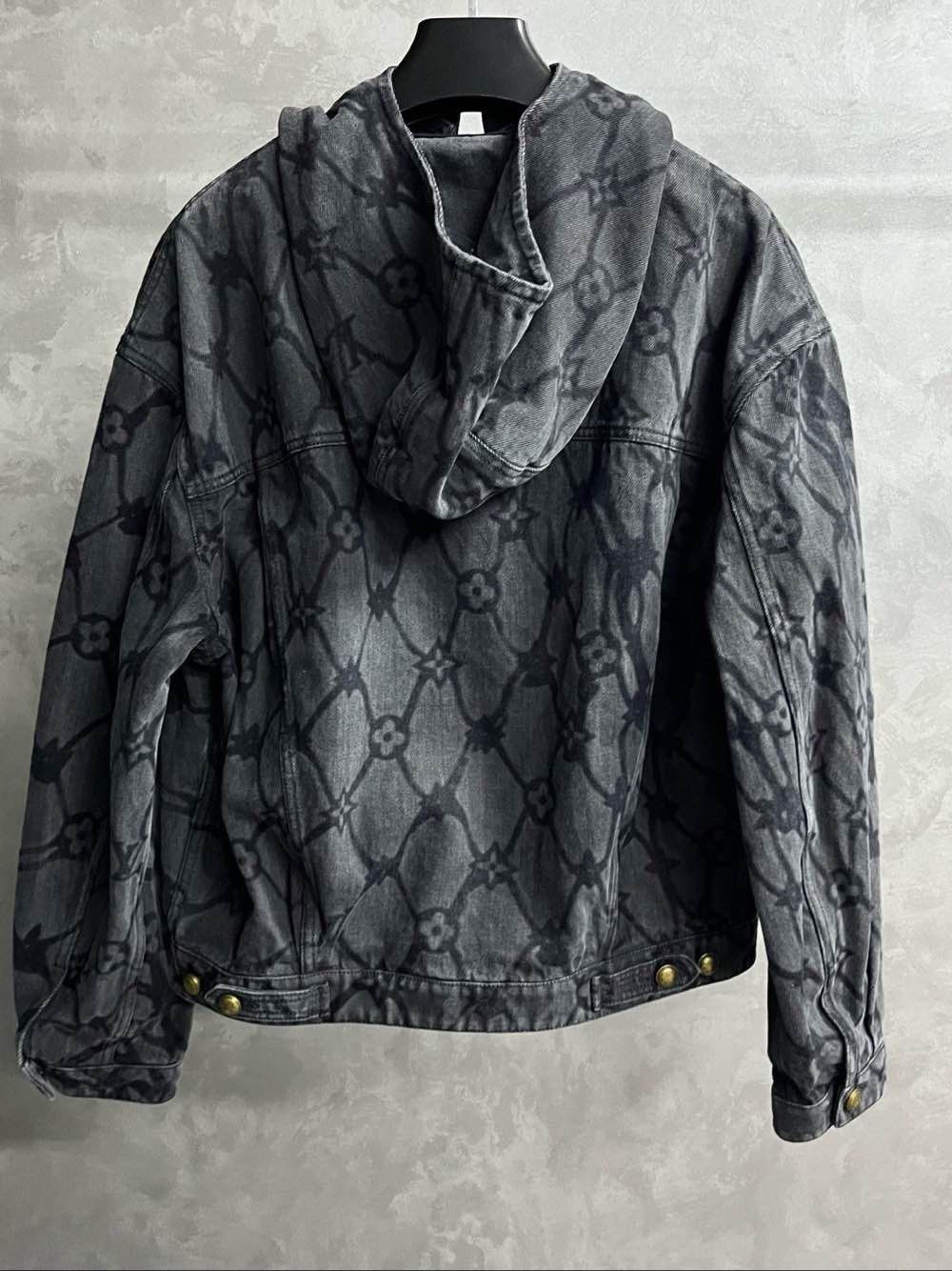 Louis Vuitton Louis Vuitton Craggy Monogram Denim Jacket Size 46 Size US S / EU 44-46 / 1 - 2 Thumbnail