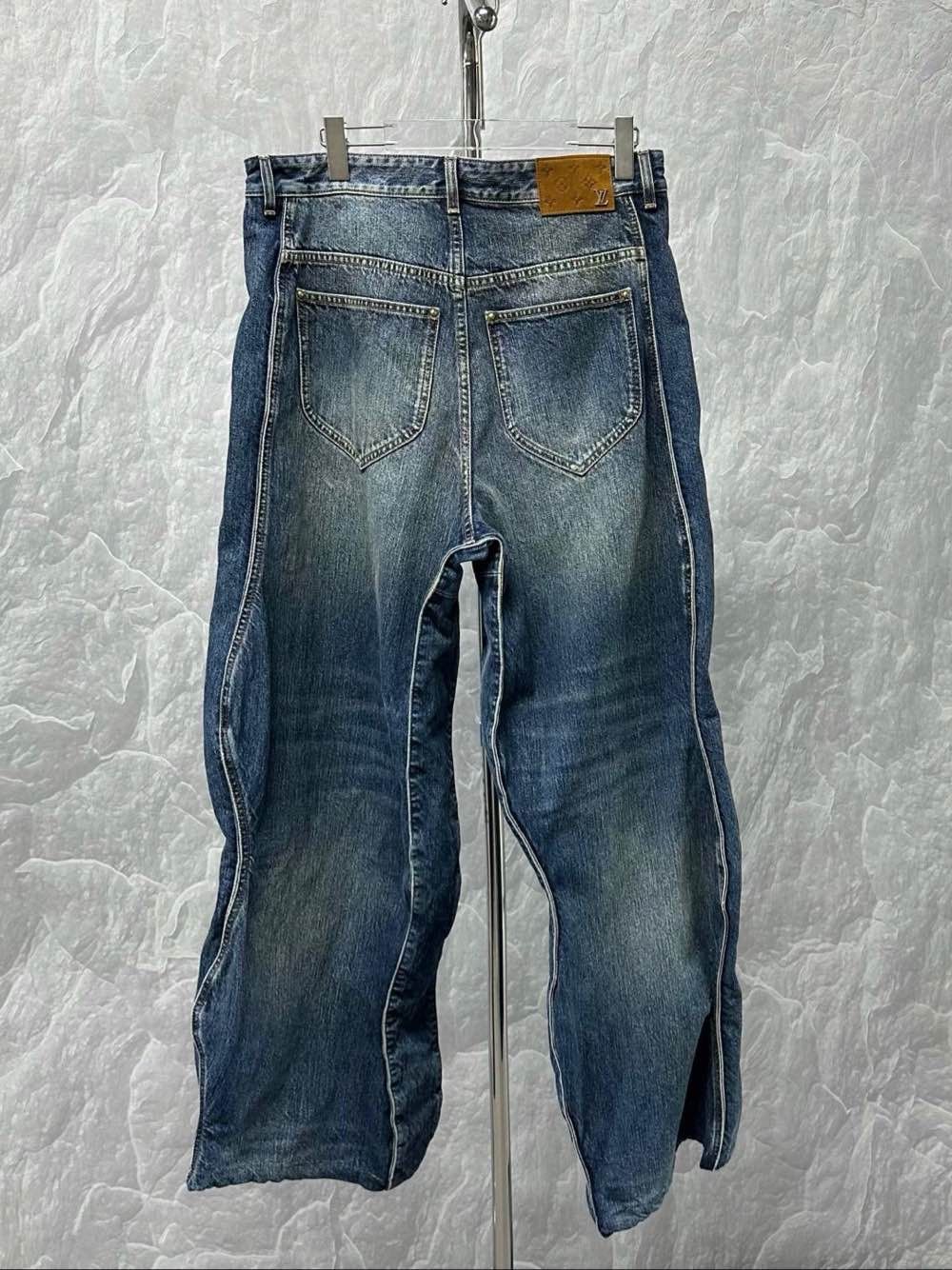 Louis Vuitton Louis Vuitton Washed Denim Jeans Size 34 Size US 34 / EU 50 - 2 Thumbnail