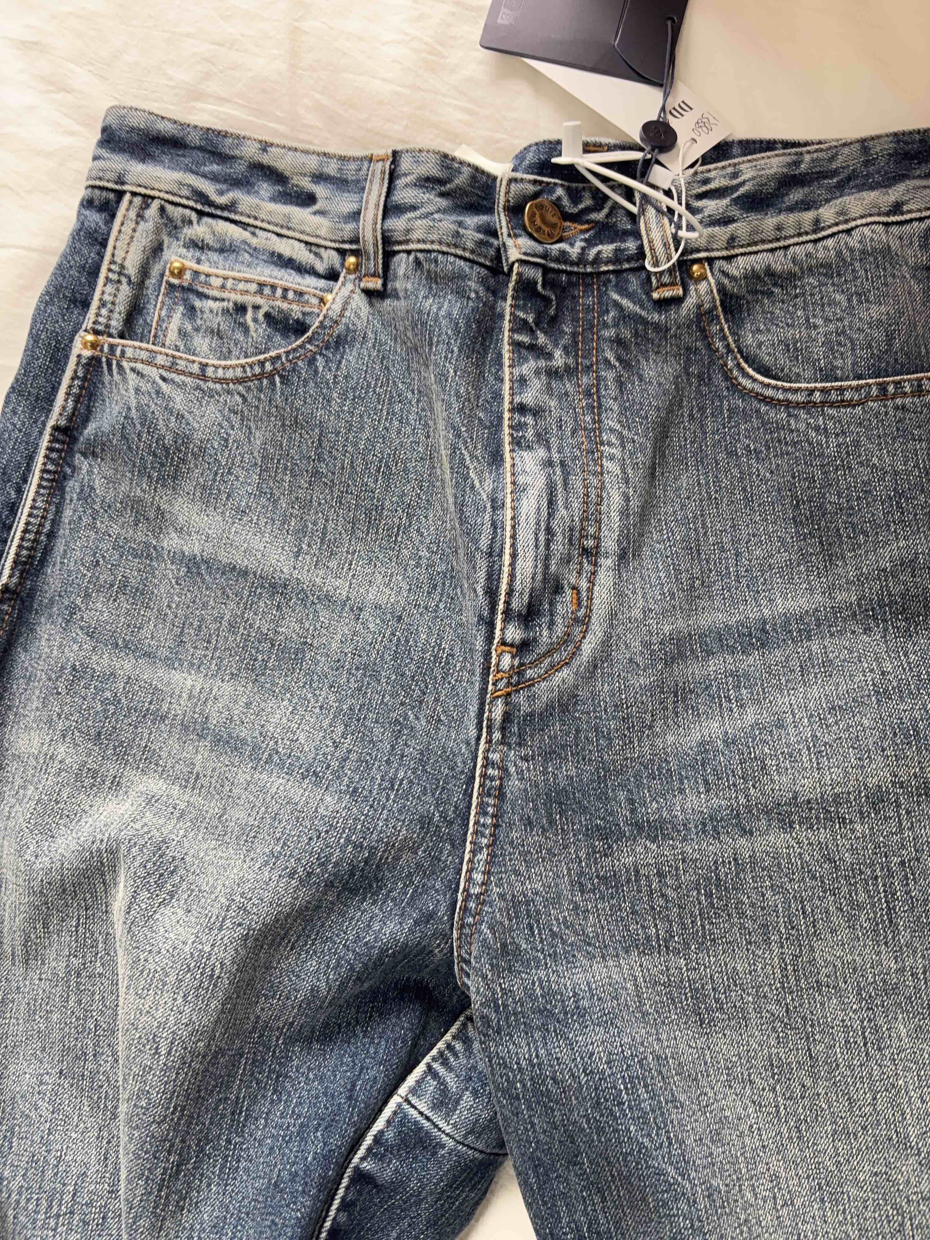 Louis Vuitton Louis Vuitton Washed Denim Jeans Size 34 Size US 34 / EU 50 - 7 Thumbnail