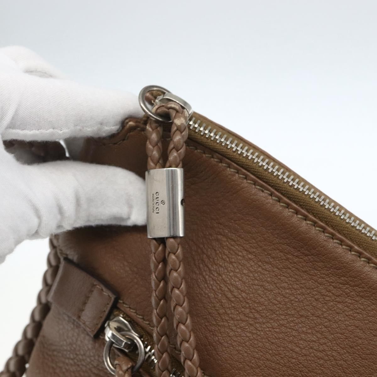Gucci Gucci Braided Strap Zip Messenger Leather Size ONE SIZE - 18 Thumbnail
