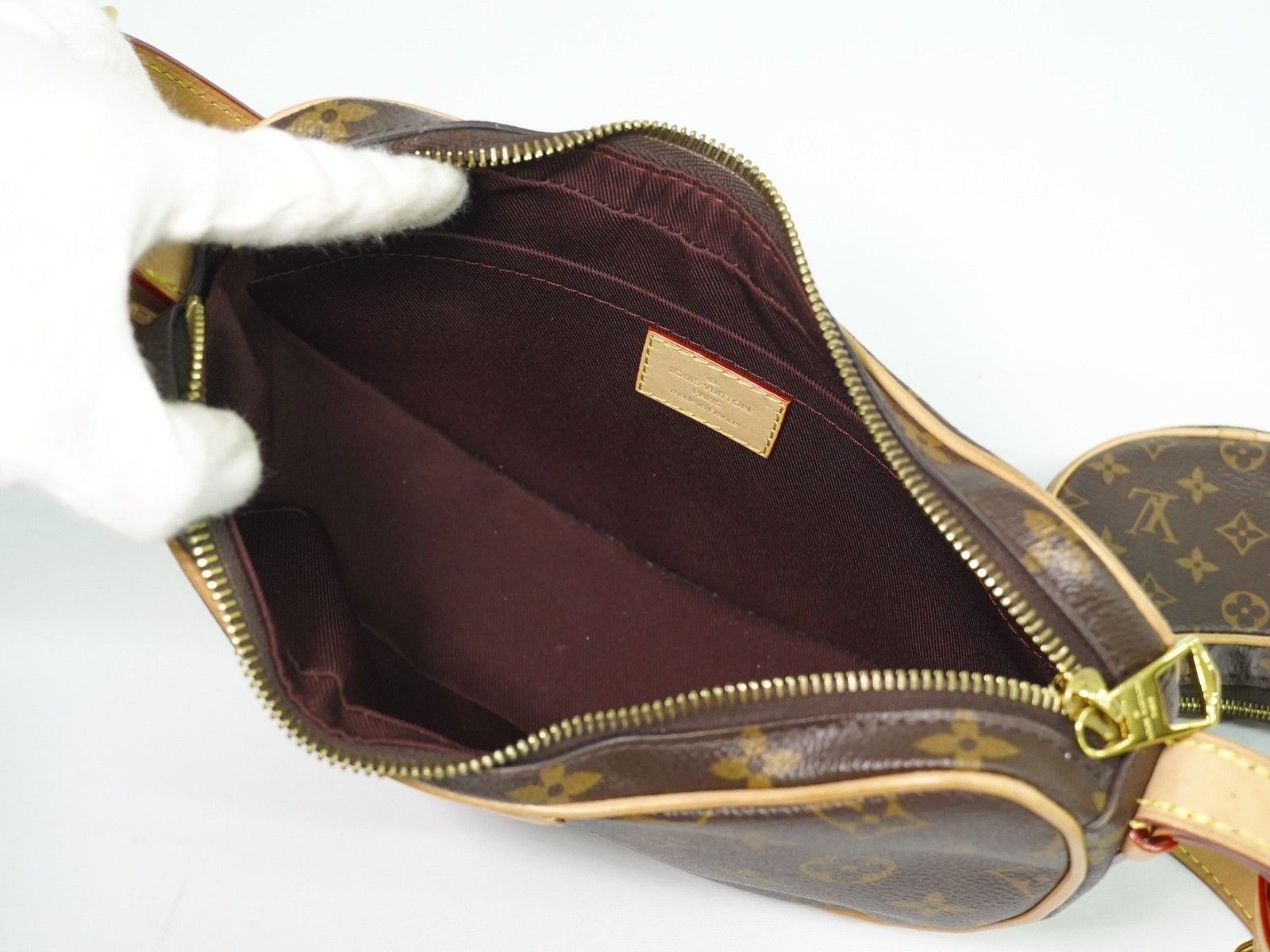 Louis Vuitton Louis Vuitton Croissant Handbag Monogram Canvas Size ONE SIZE - 4 Thumbnail