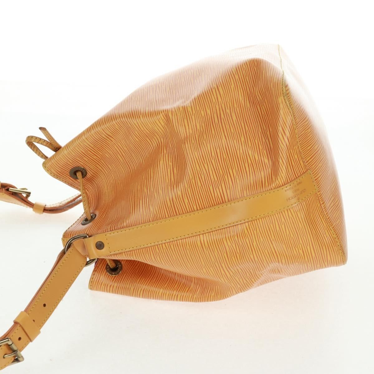 Louis Vuitton Louis Vuitton Petit Noe Epi Leather Size ONE SIZE - 3 Thumbnail