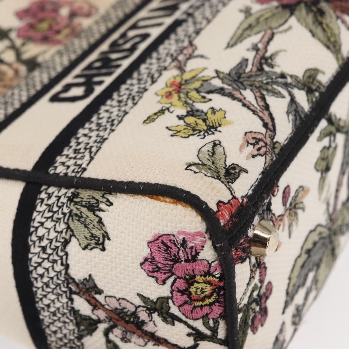 Dior Christian Dior Lady D-Lite Bag Embroidered Canvas Size ONE SIZE - 9 Thumbnail